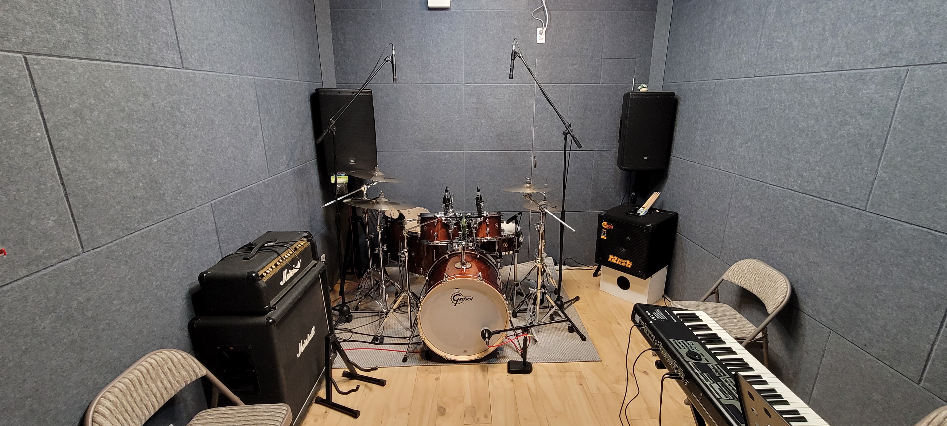 3번째 스튜디오 사진