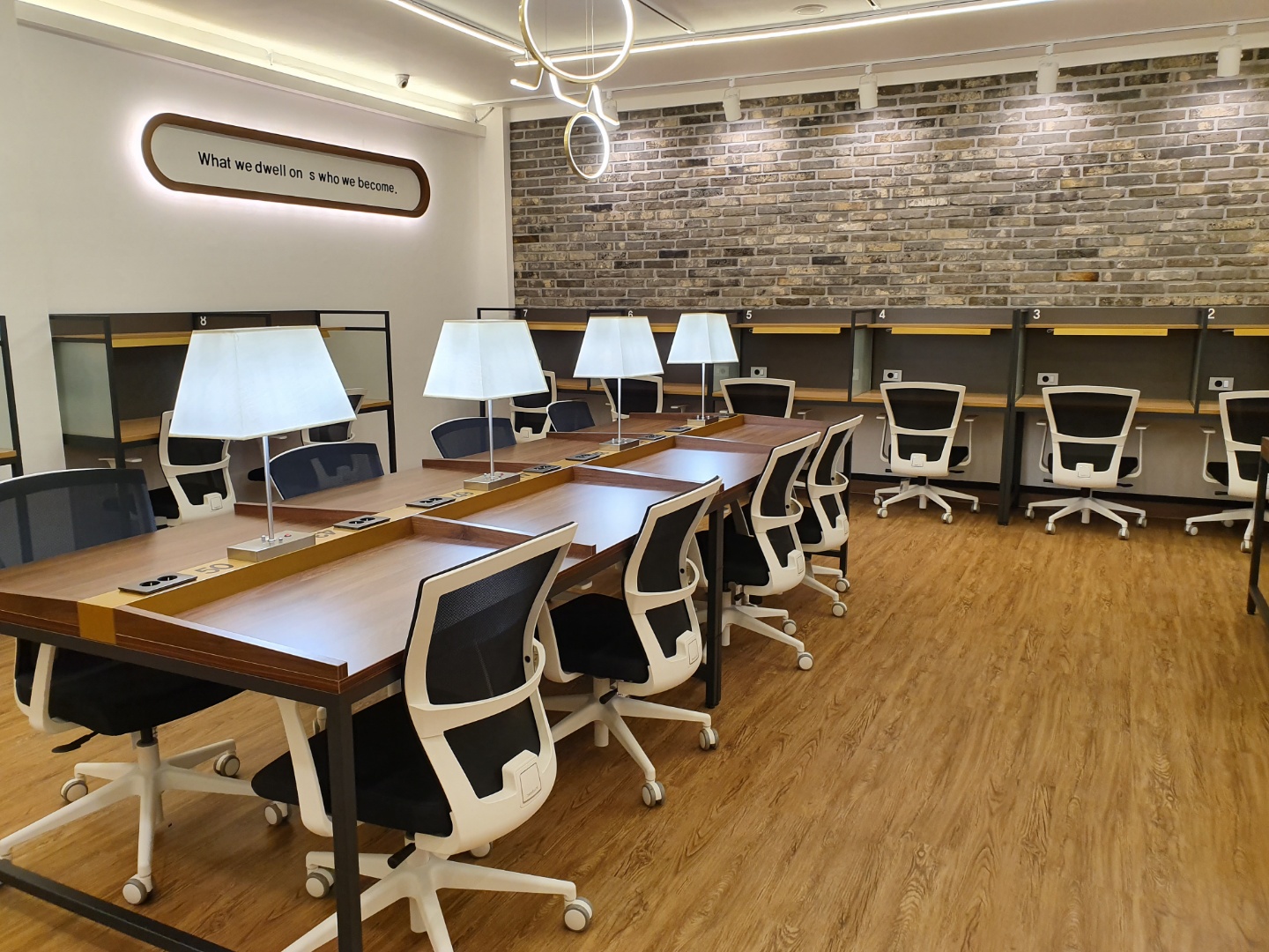 그리다스터디카페 취암센터