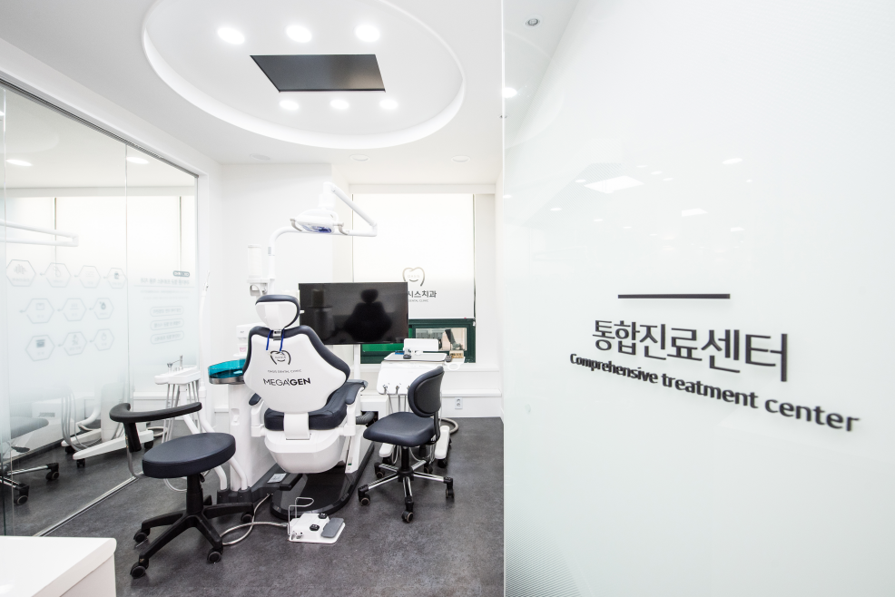 오아시스치과의원 대표 이미지