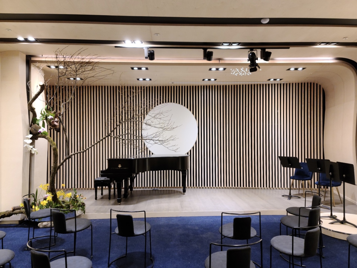 1번째 스튜디오 사진