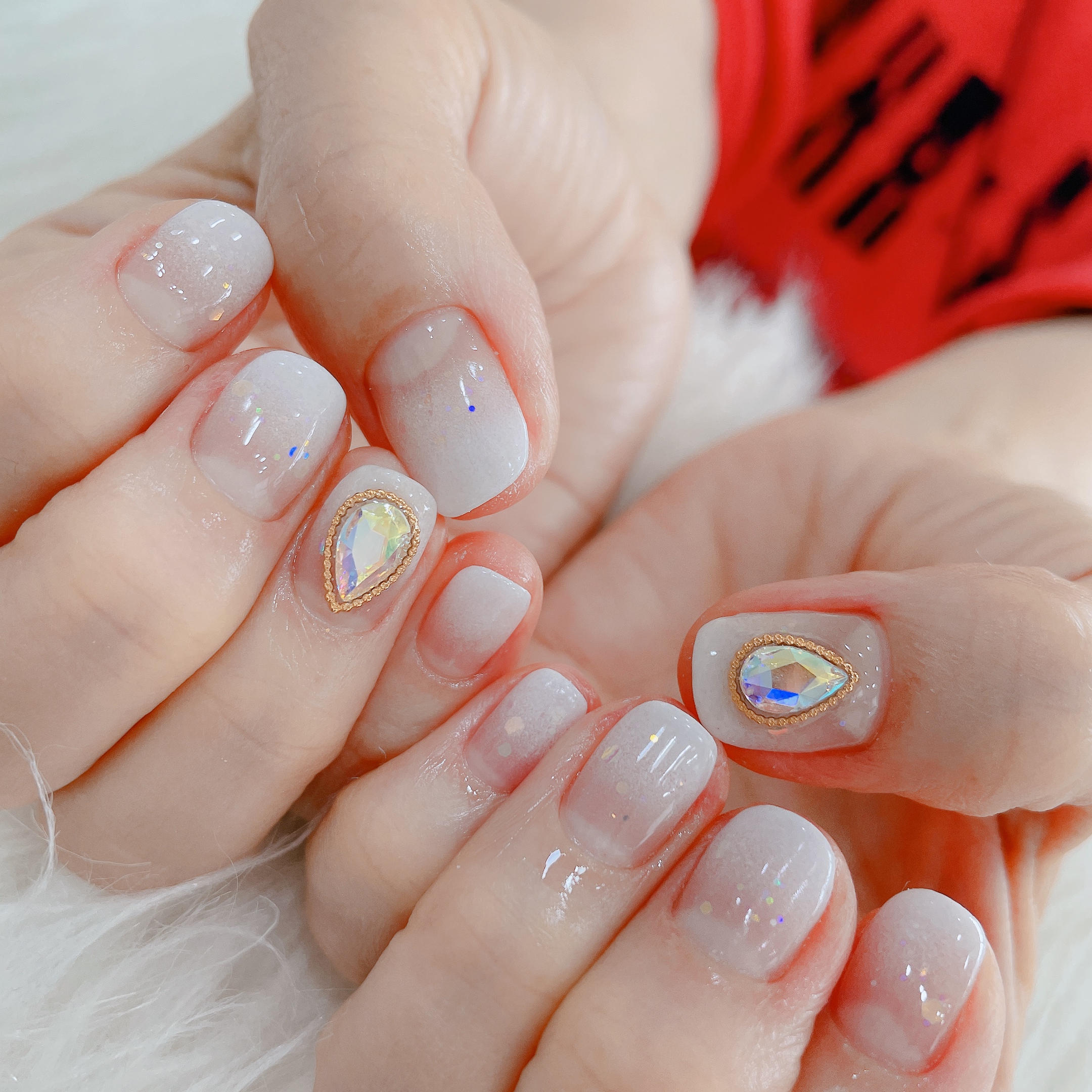 반하다네일