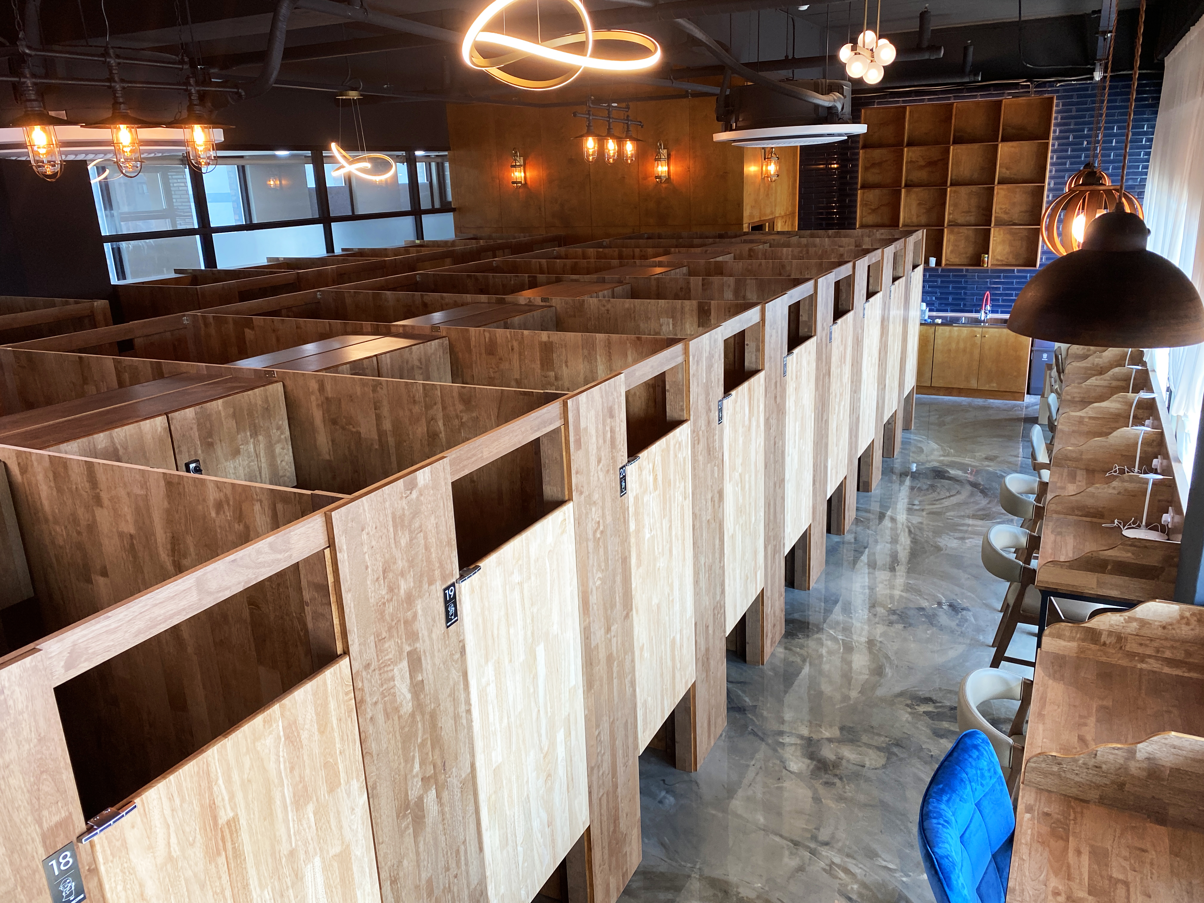 김공부원목스터디카페