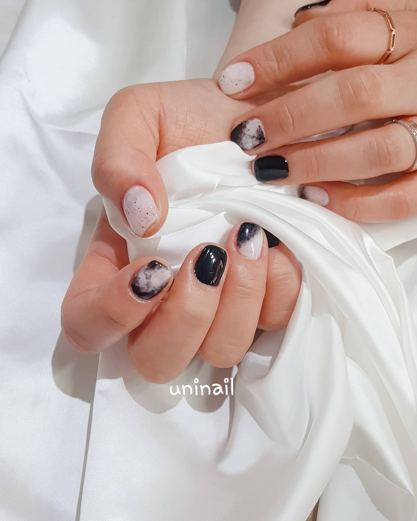 유니네일