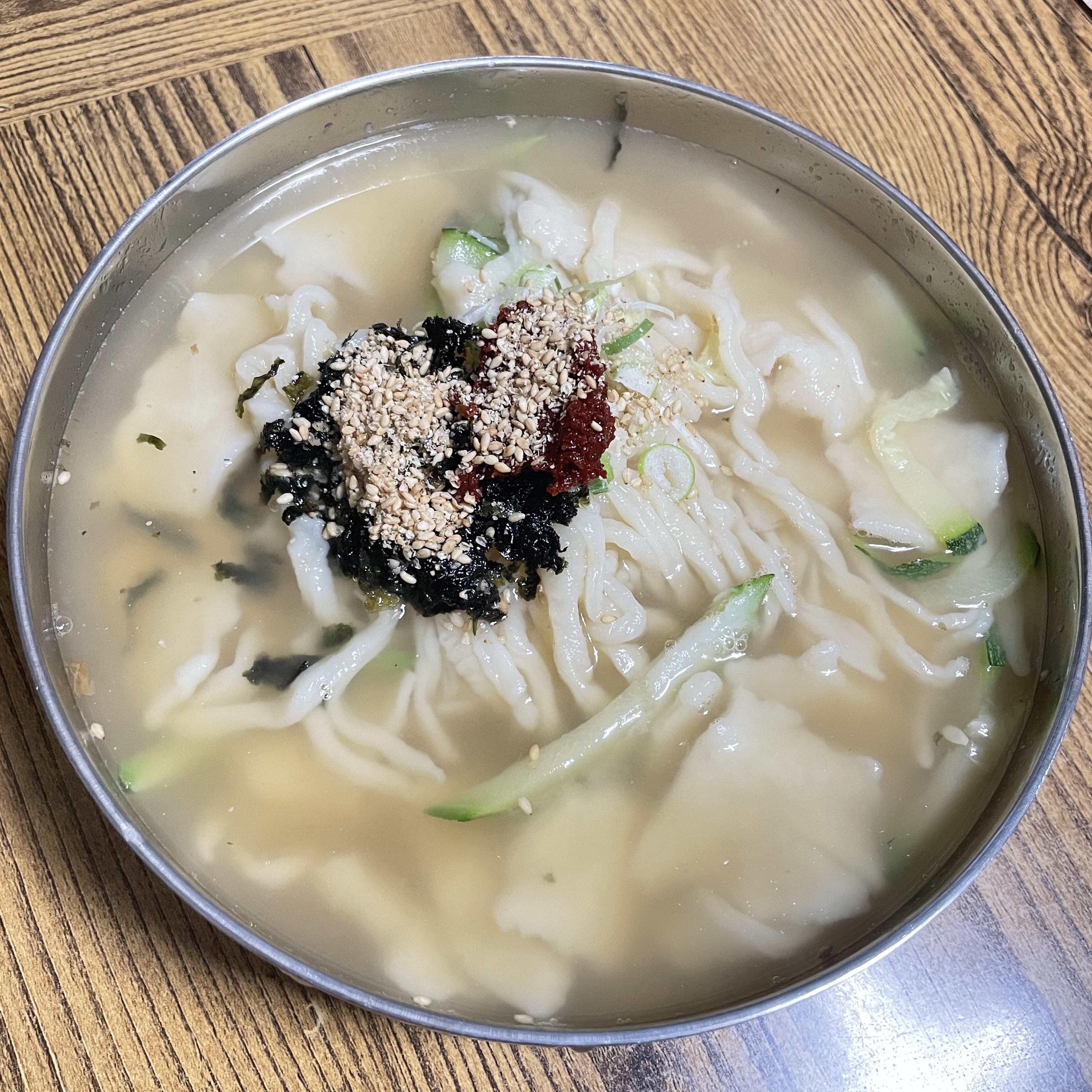 국민손칼국수