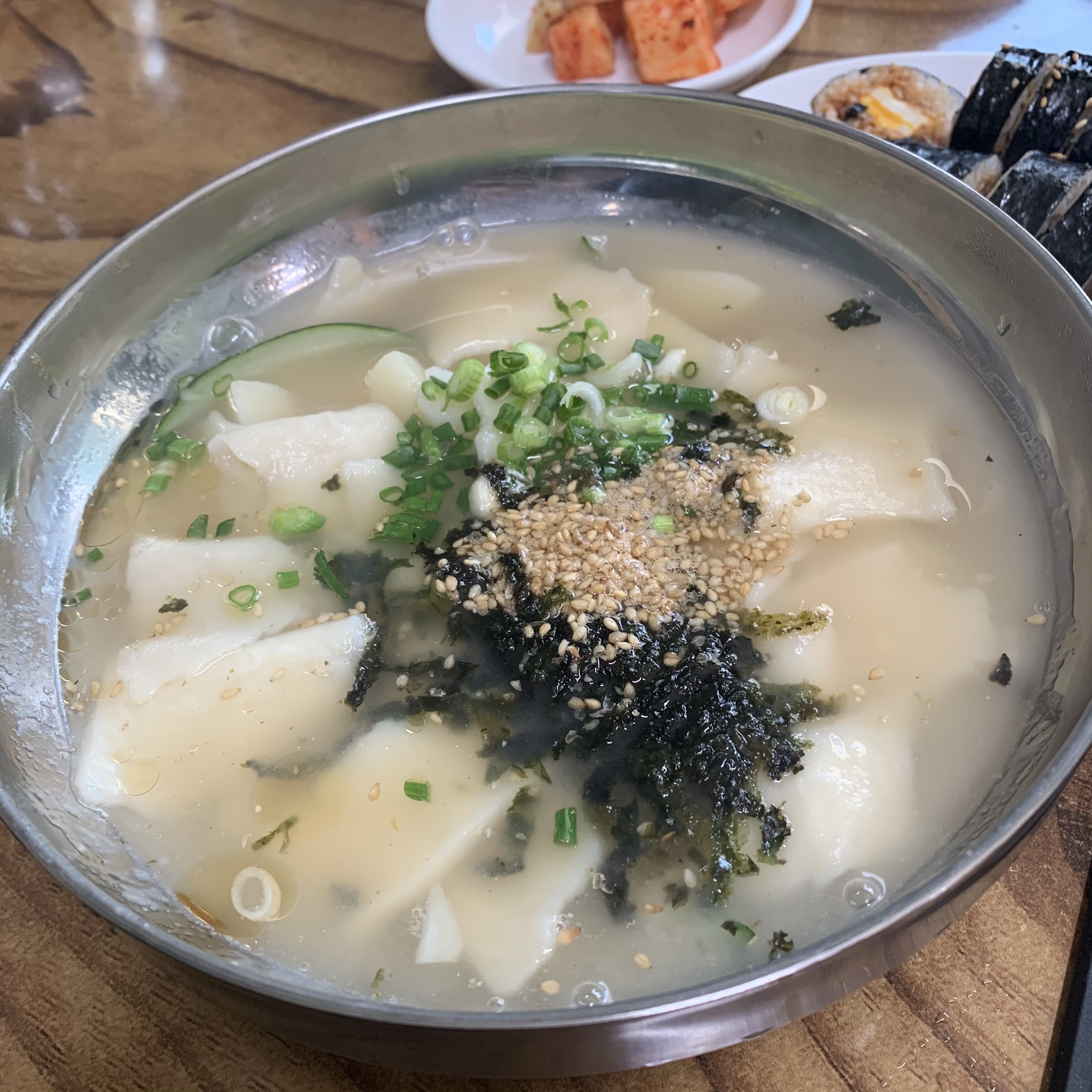 국민손칼국수