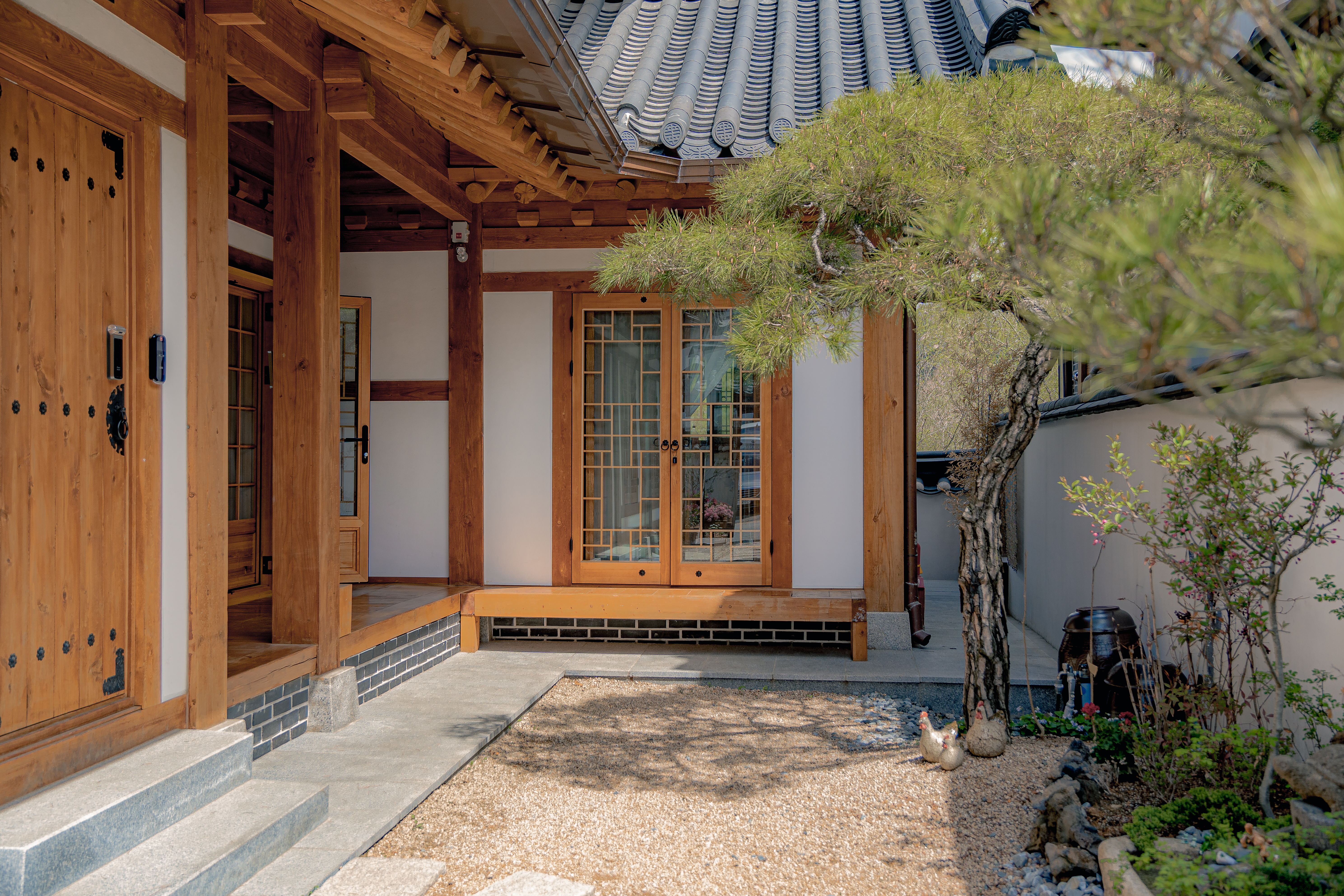 덕선재