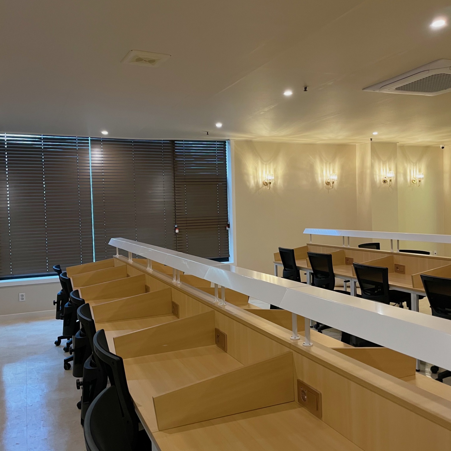 글로리아영어스터디까페 대표 이미지