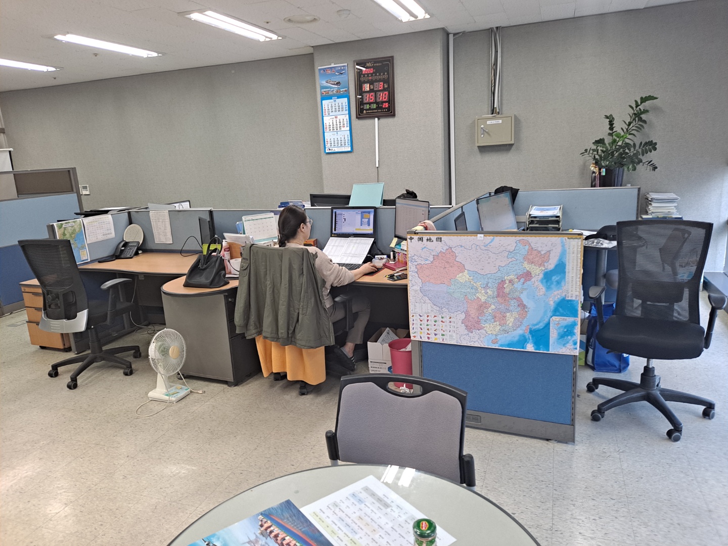 비제이로지스