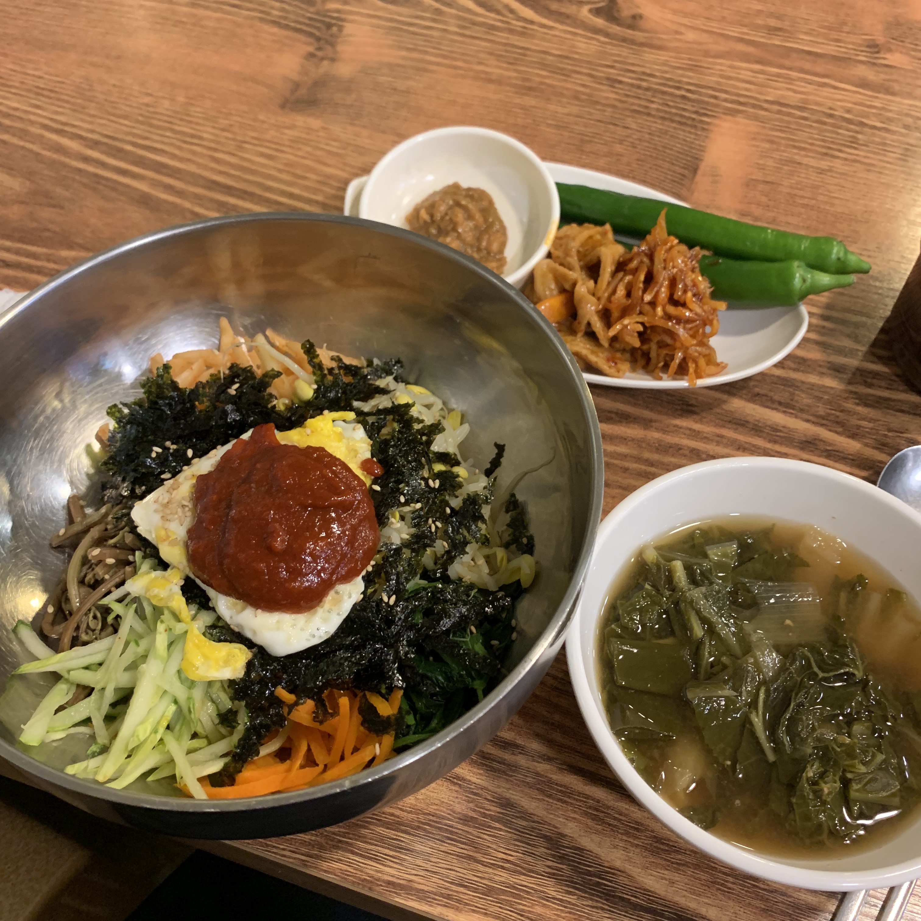 옴마칼국수