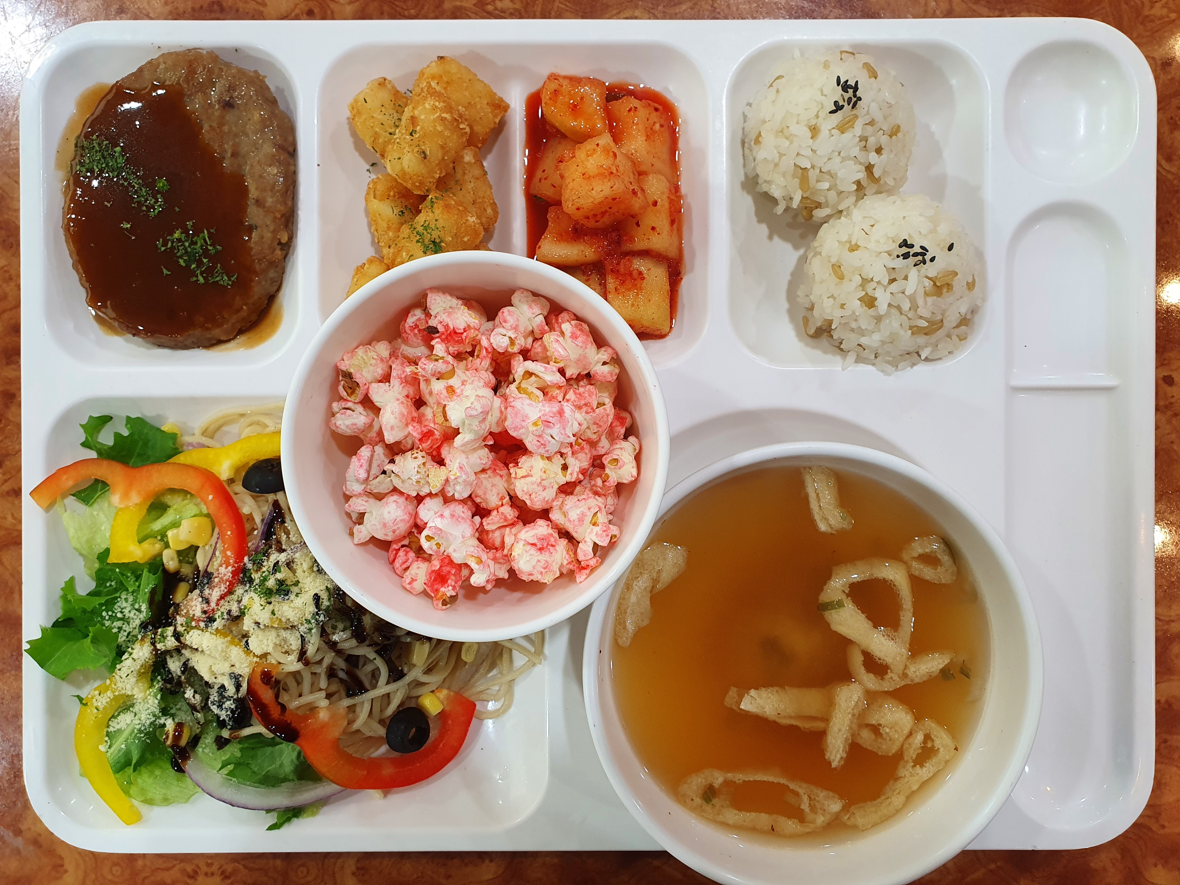 신세계푸드 큰길타워 정반식당