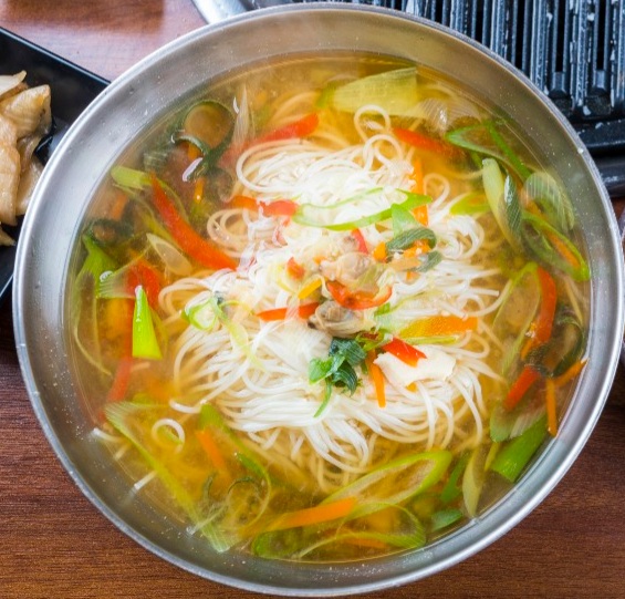 뚱돼지주먹구이