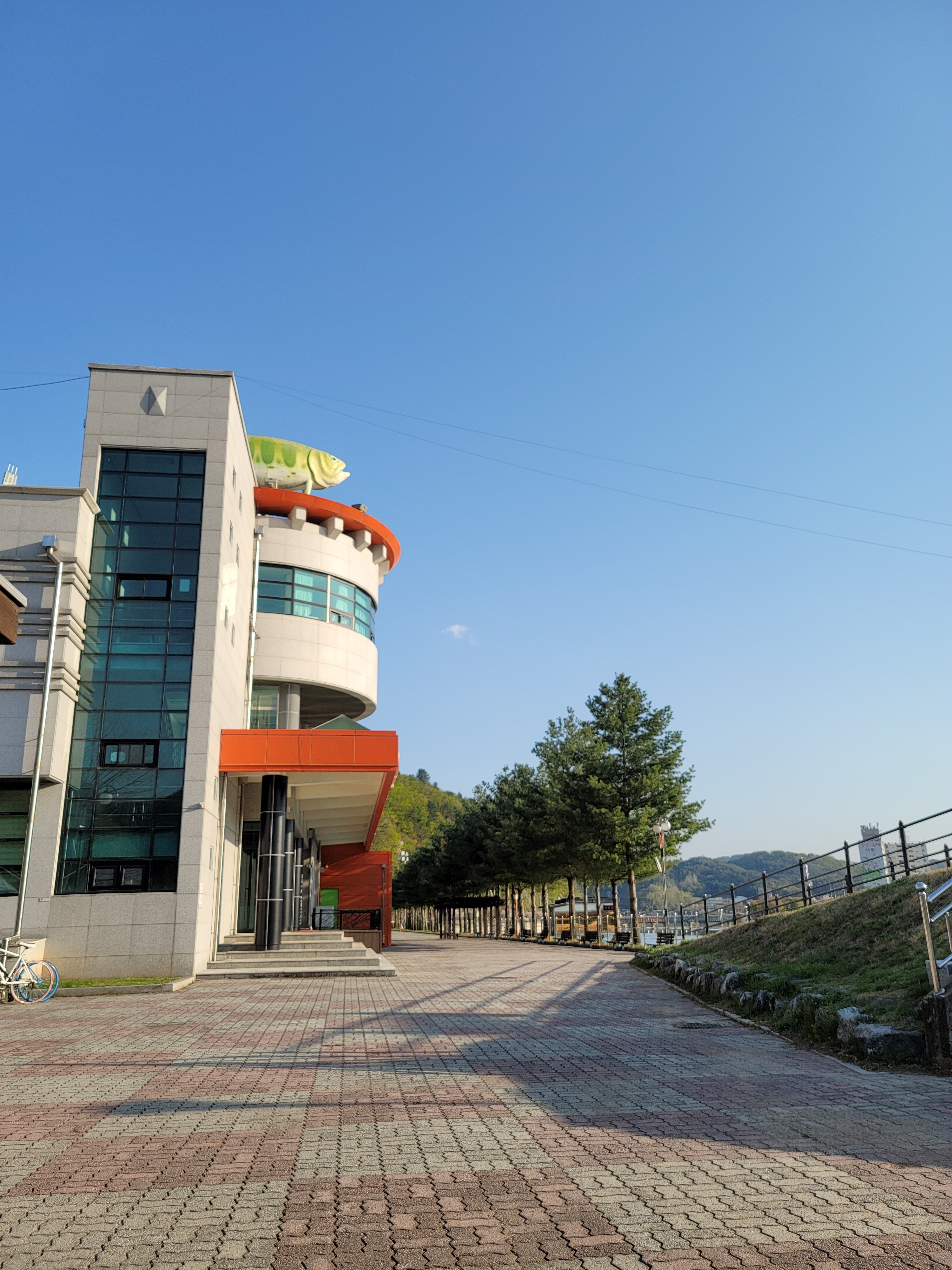 뜨락