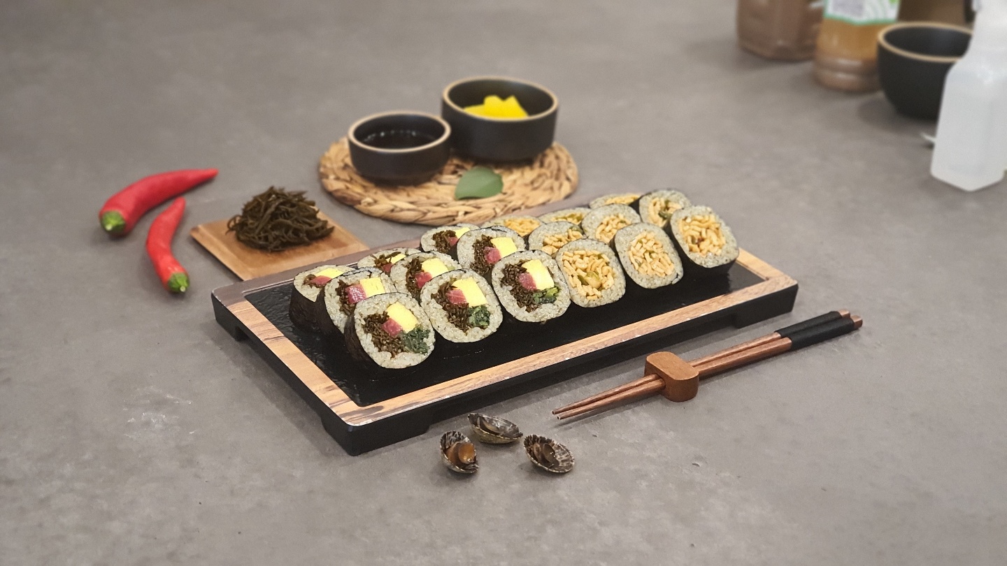 배말칼국수김밥 거제학동점