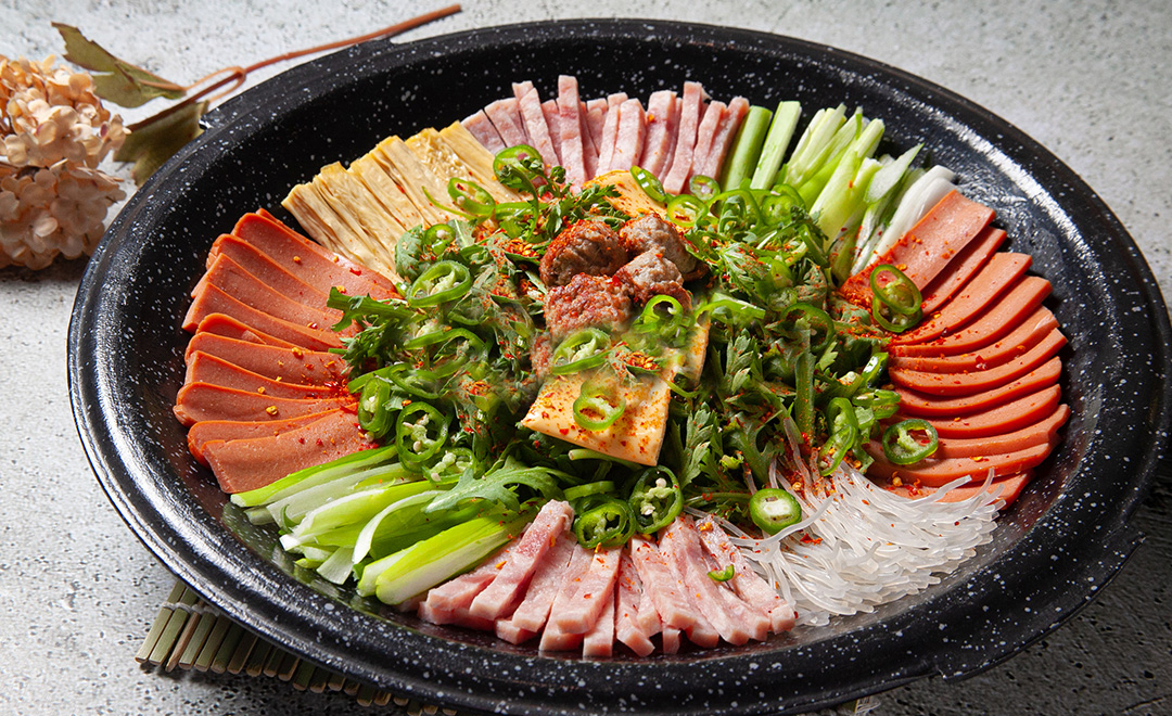 완백부대찌개 삼겹살 발산역점