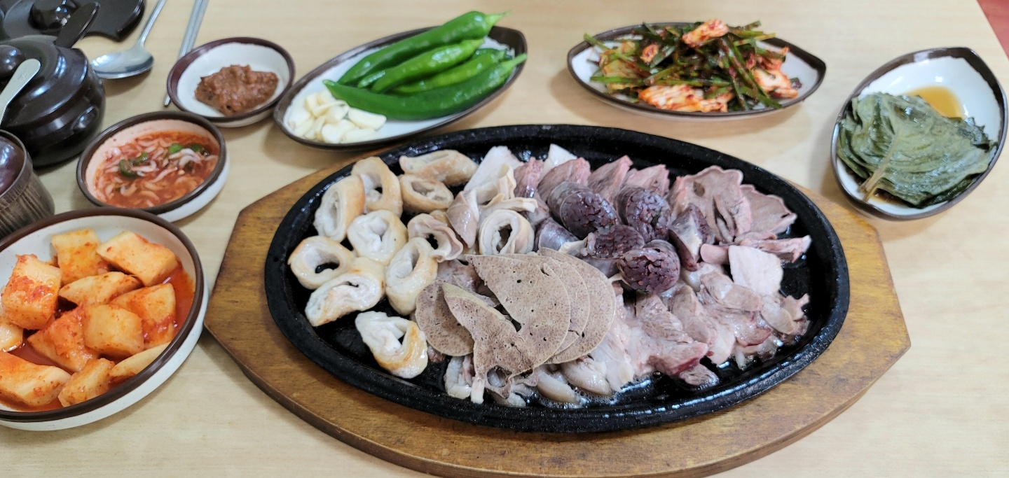 3대째 소문난순대국