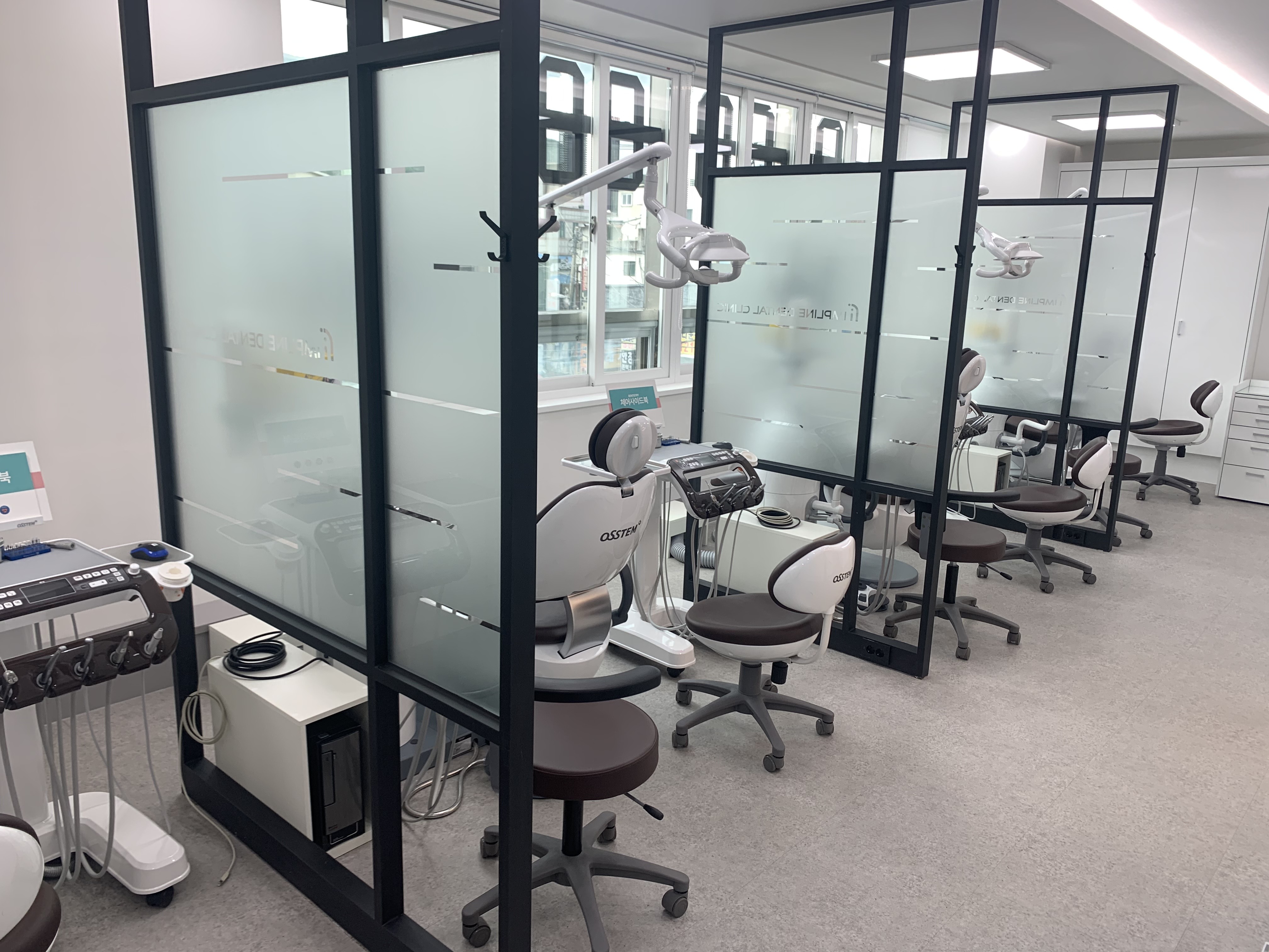 임플라인치과의원 포천점 대표 이미지