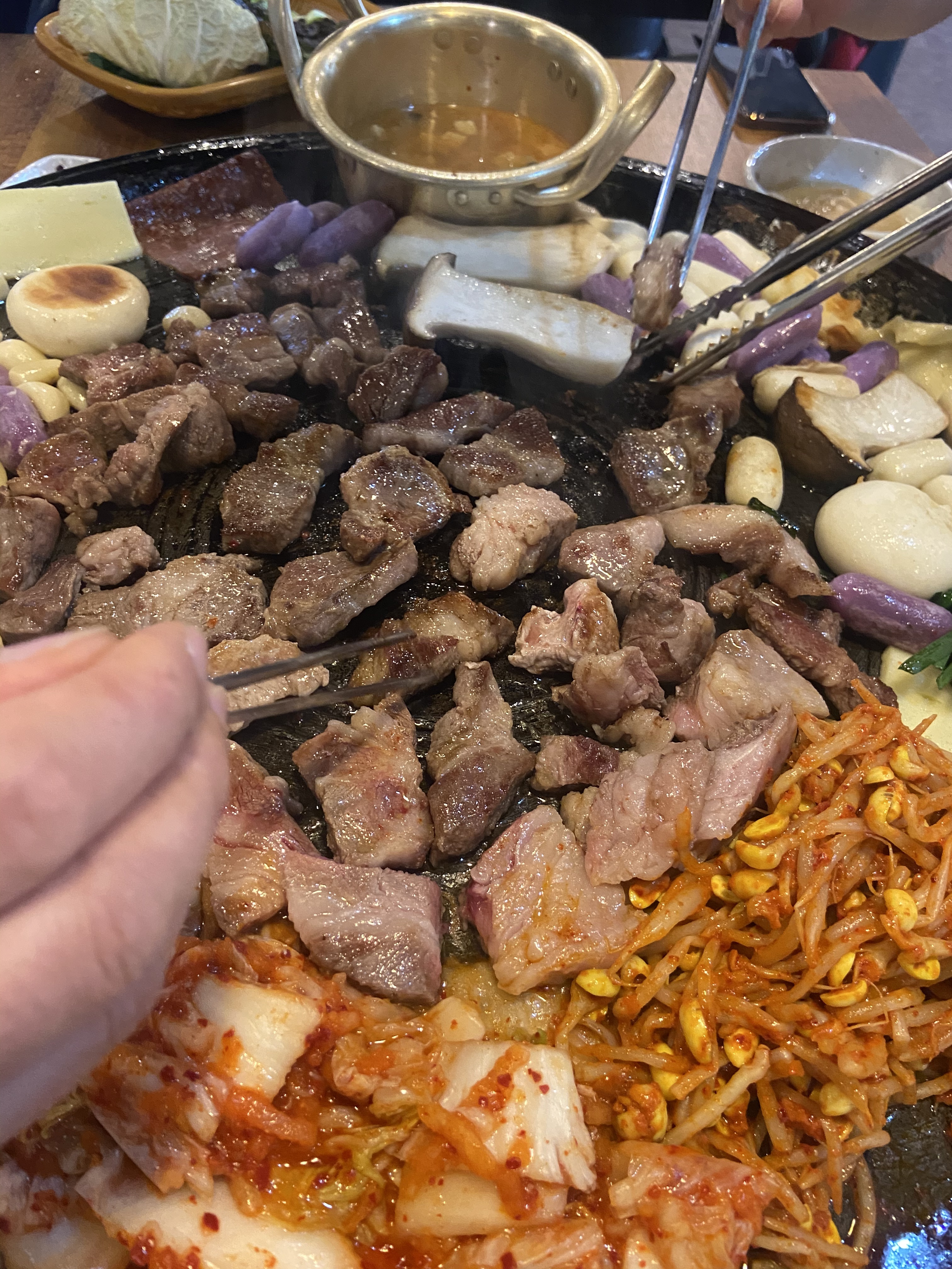 60판왕뚜껑삼겹살 봉담점