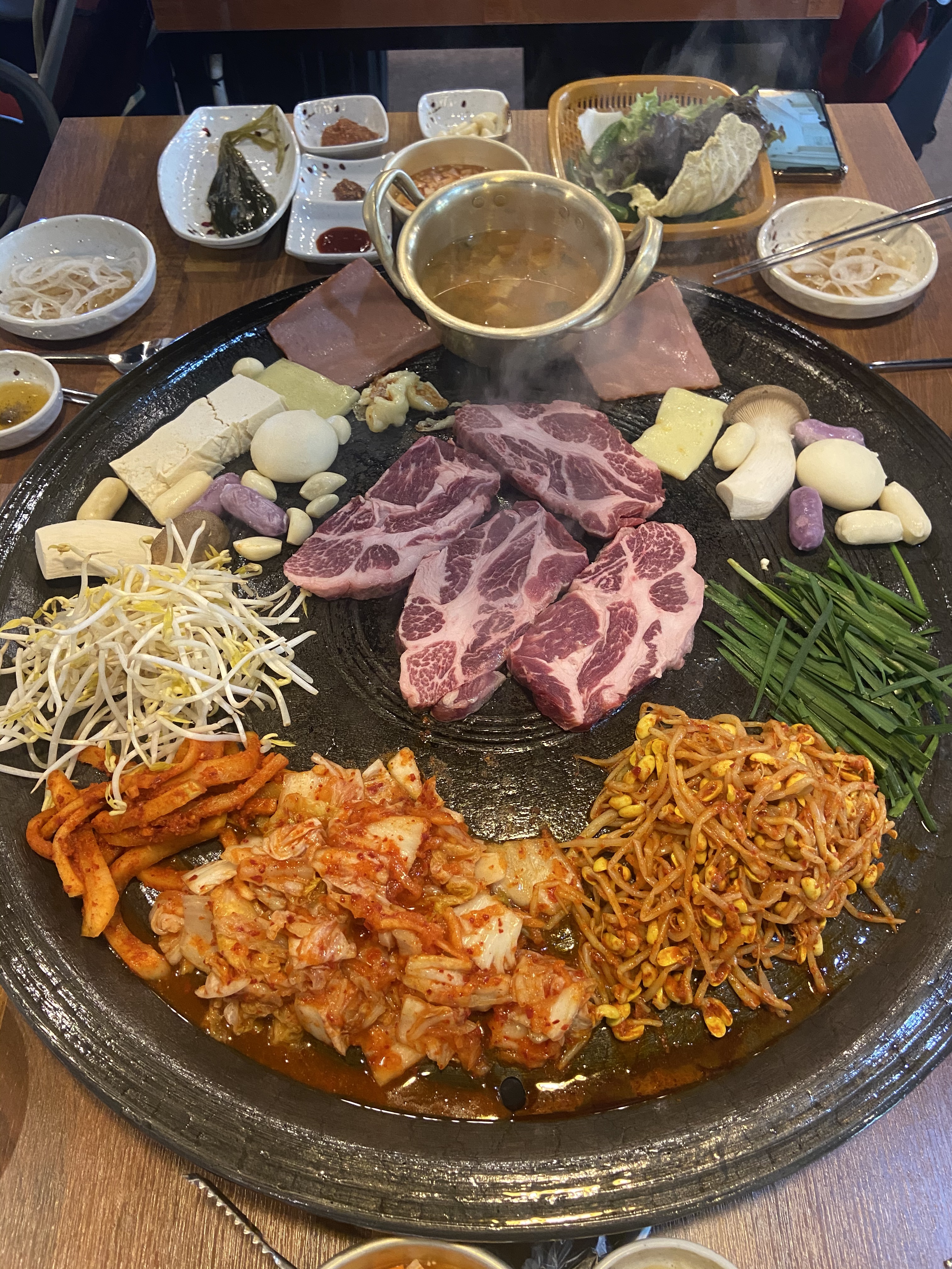 60판왕뚜껑삼겹살 봉담점