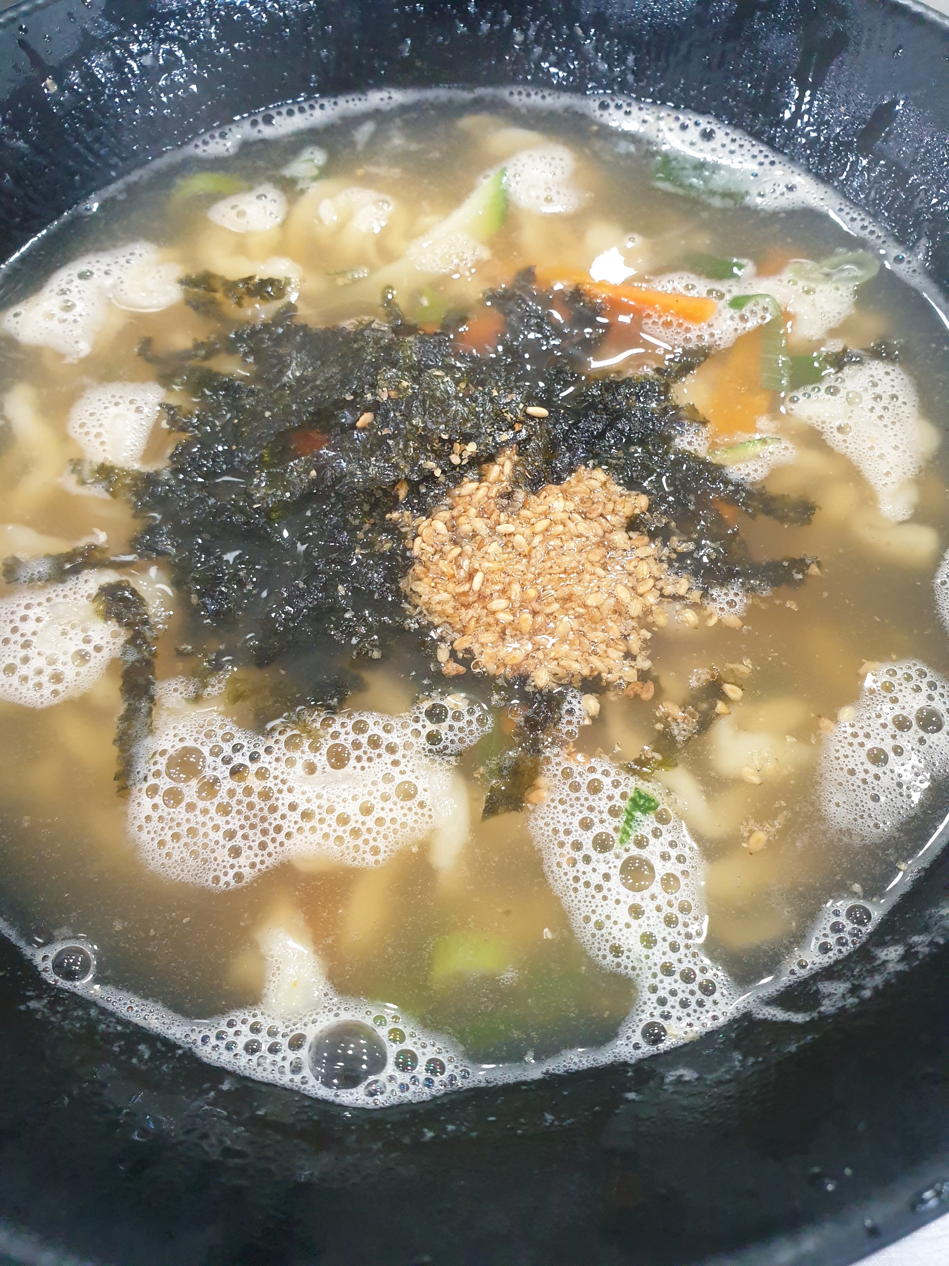 칼있으마손칼국수 서면점