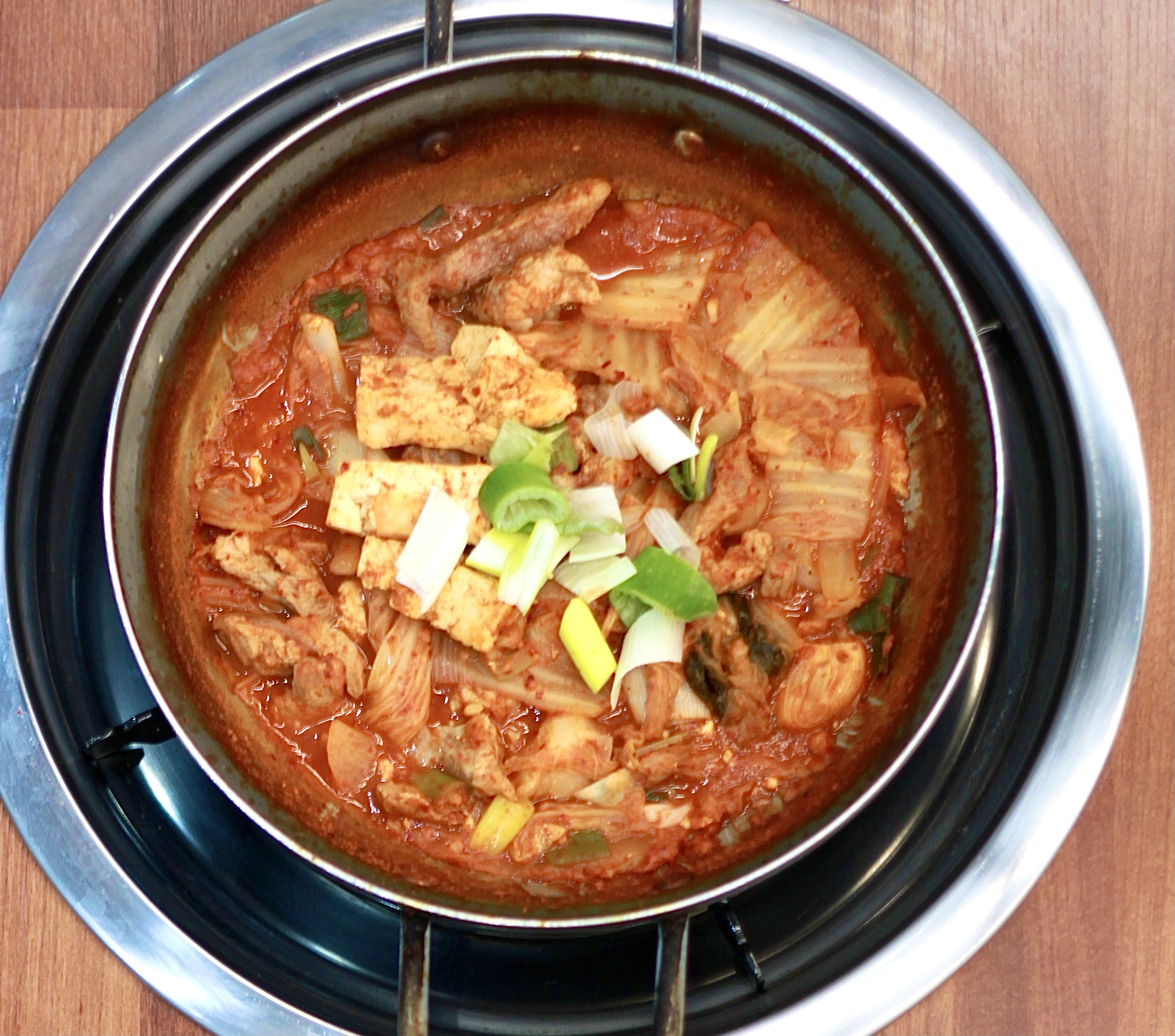통돼지두루치기&김치찌개전문점