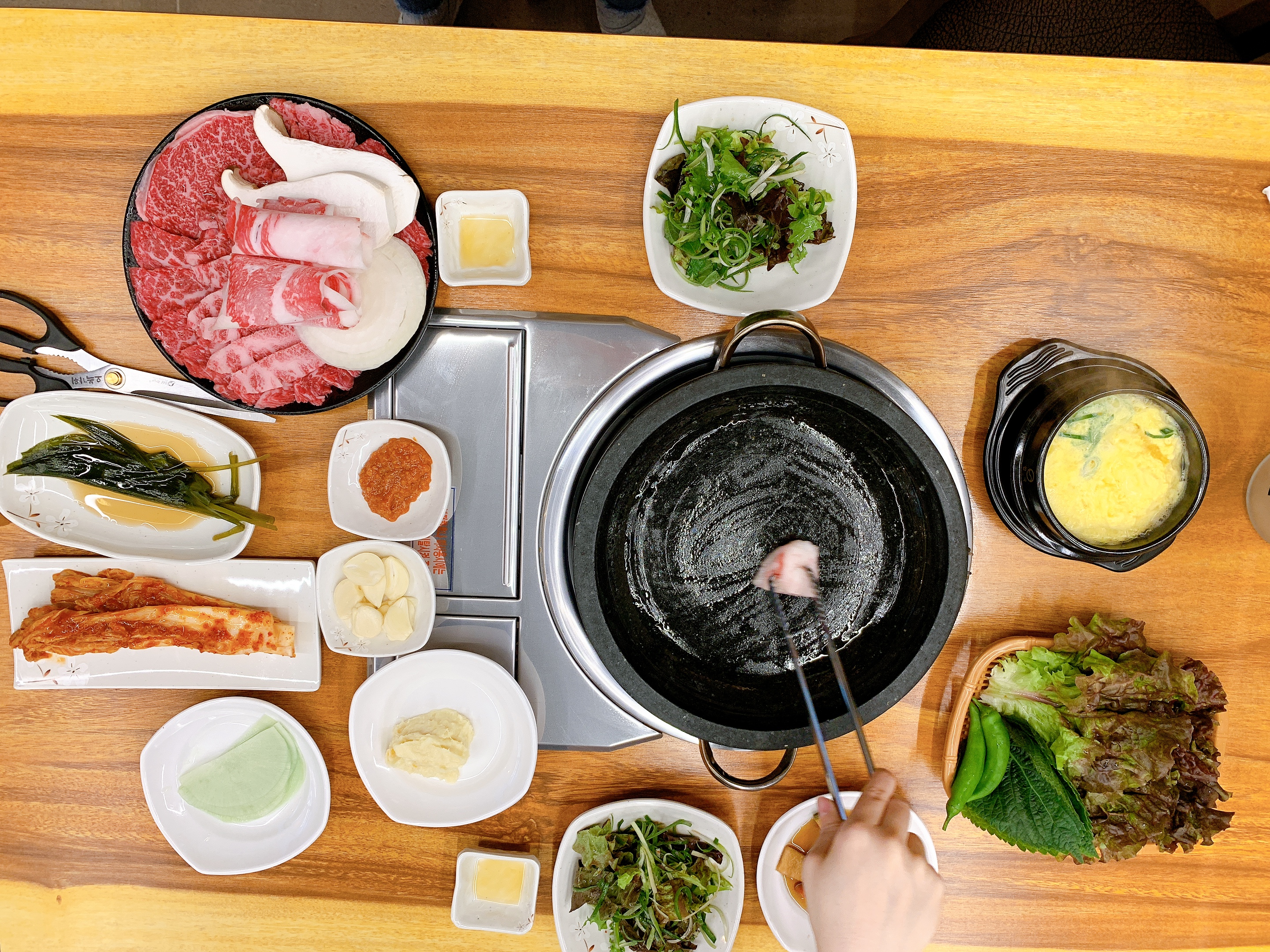 한우백년 식육식당