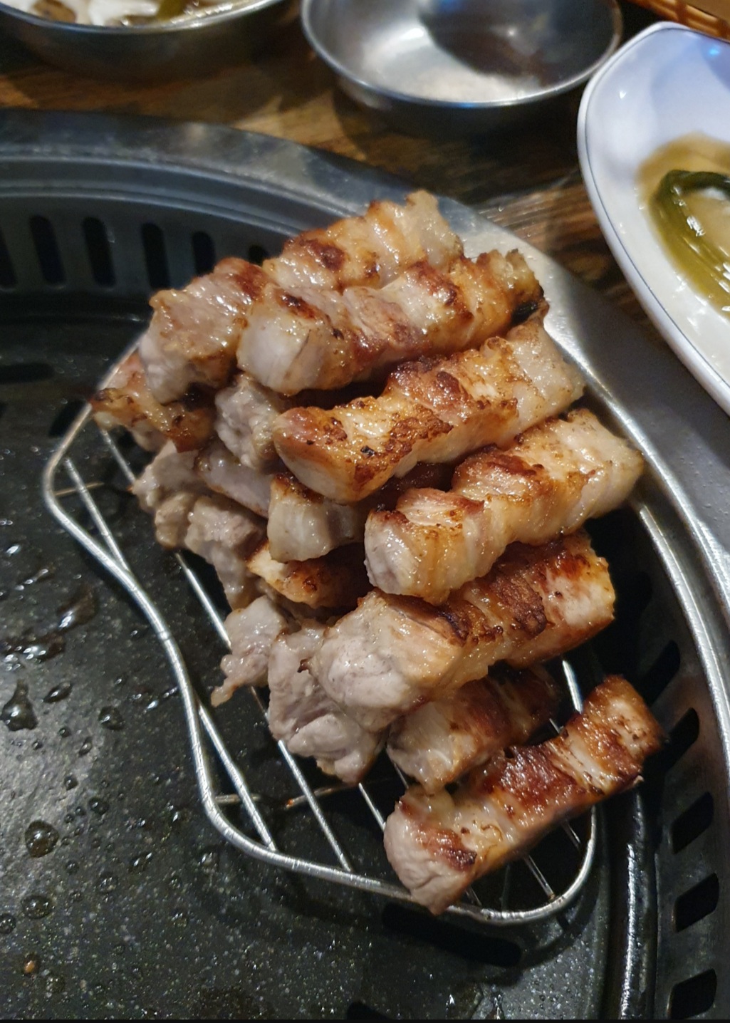 왕소금구이품절돼지 두산점