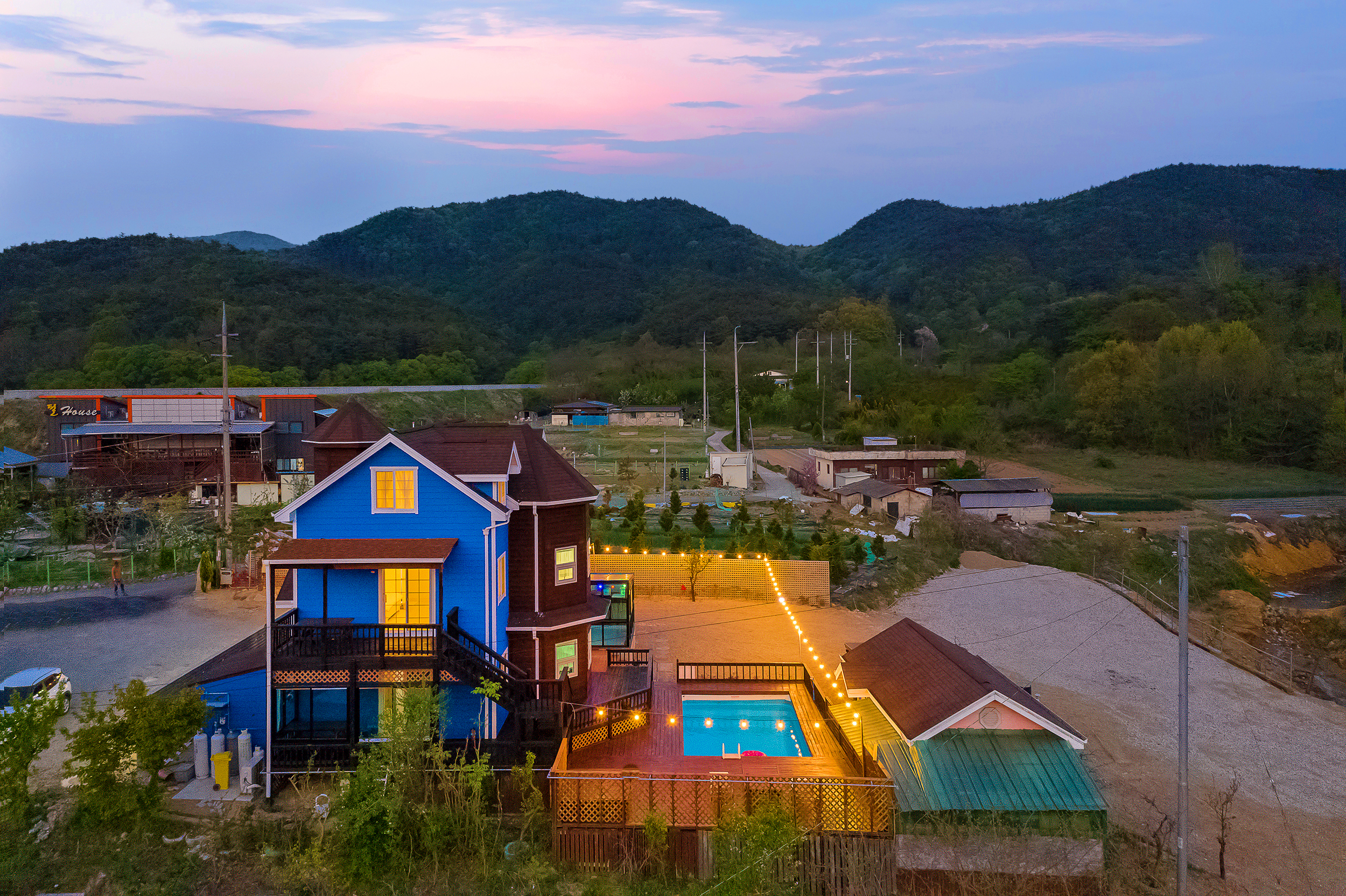 블루힐독채풀빌라