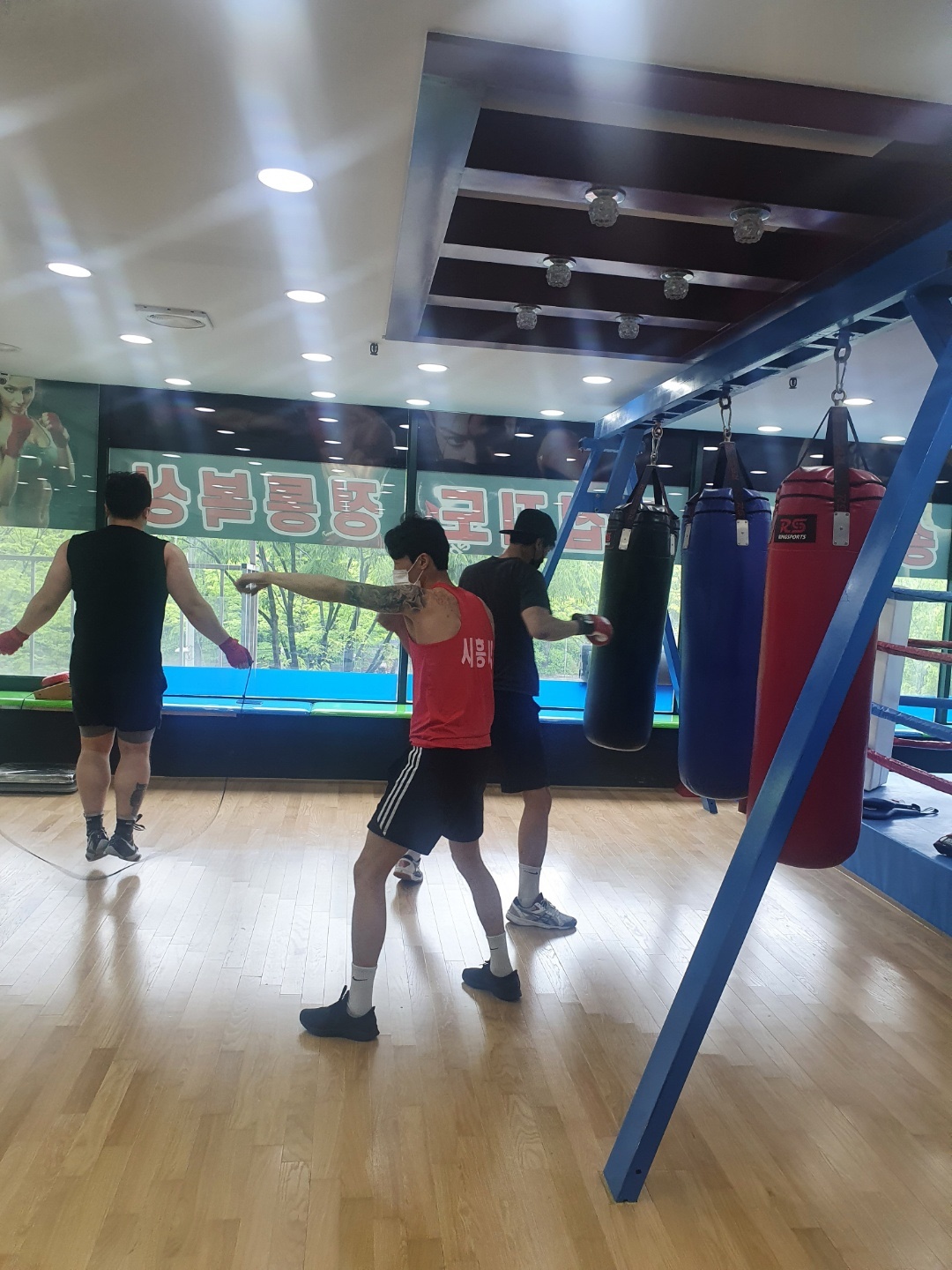 경기도 시흥시 정왕대로 복싱체육관 송광식 복싱 다이어트 짐 내부 모습 2