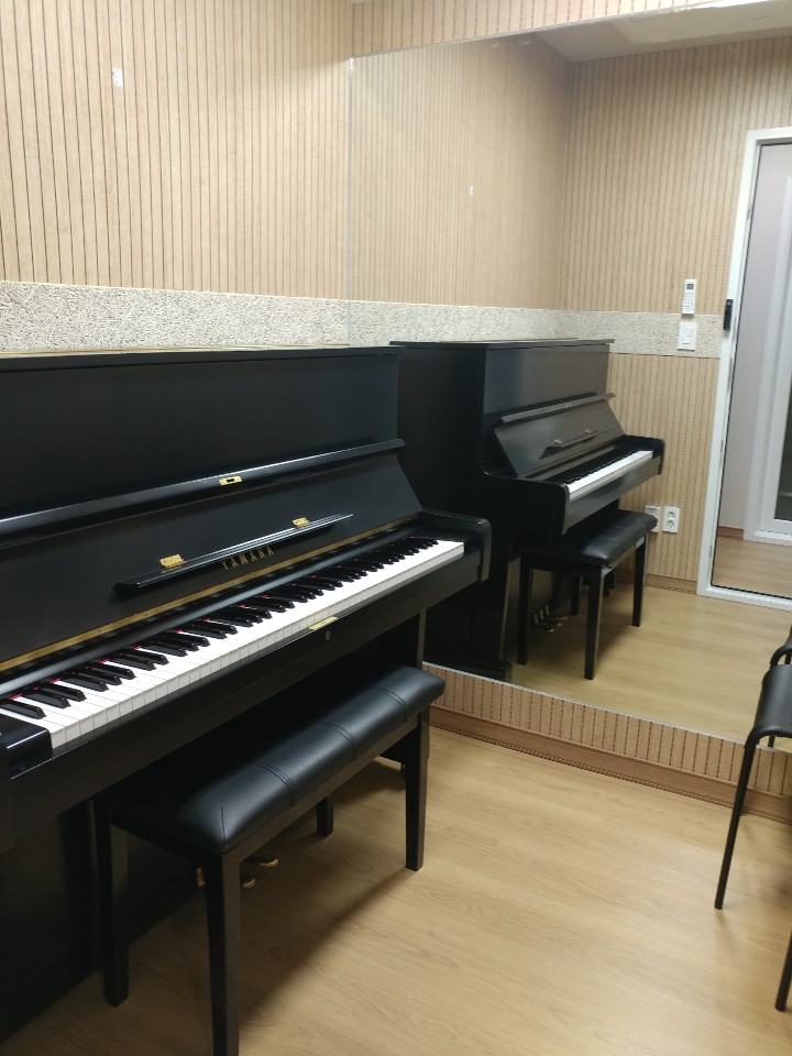 2번째 스튜디오 사진