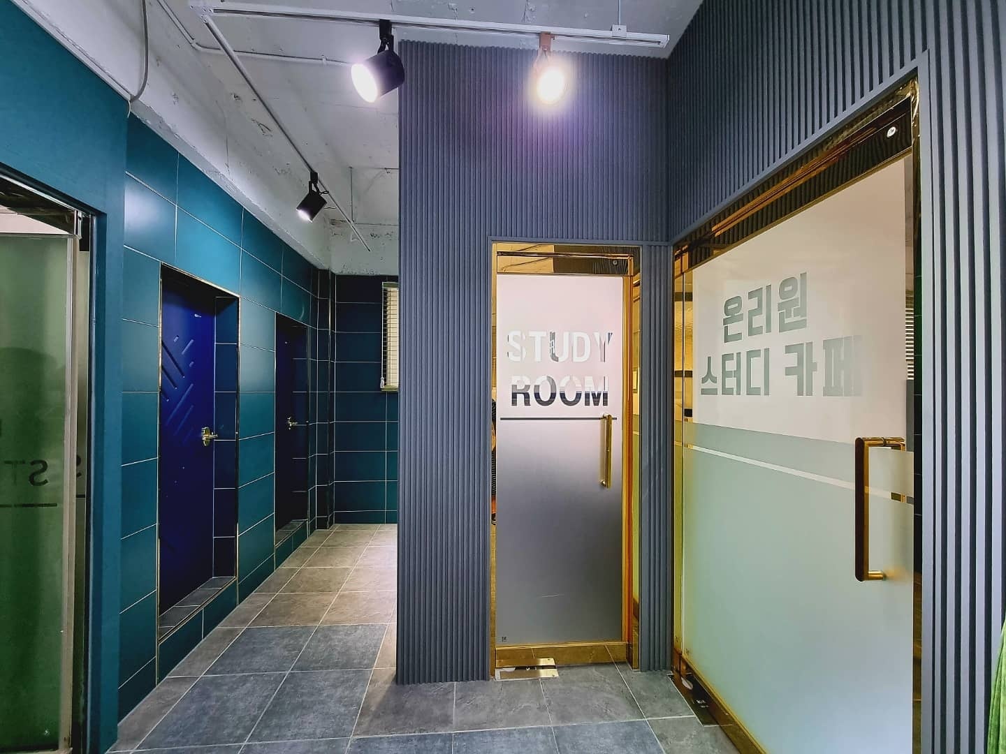 온리원스터디카페 작전서운점