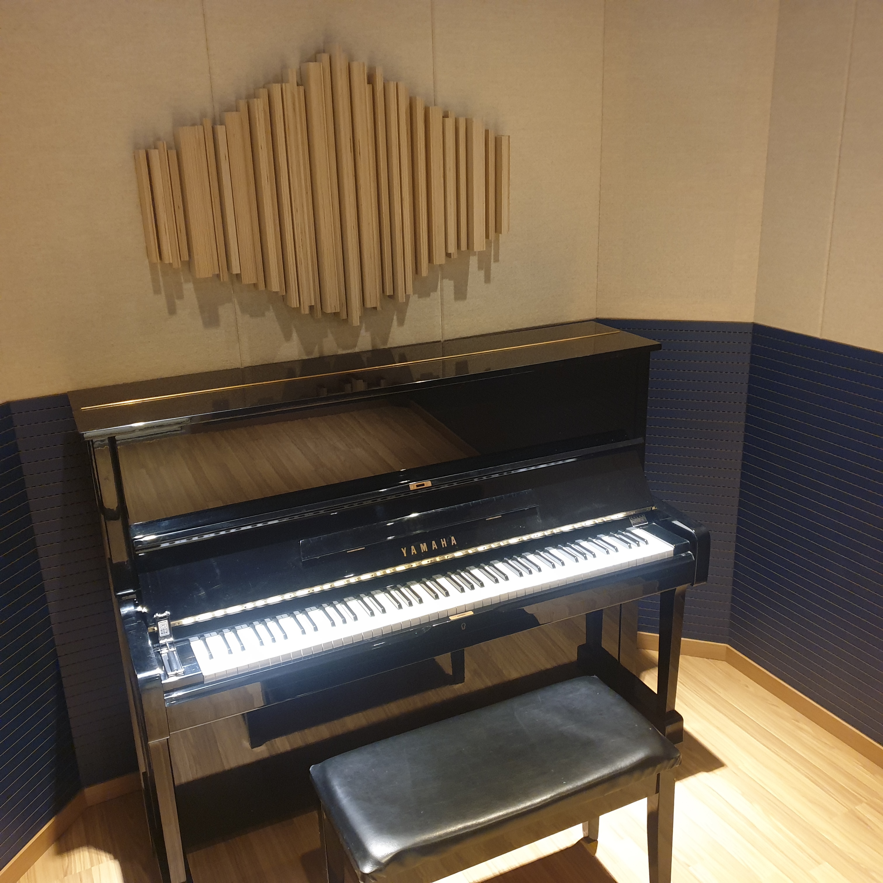 1번째 스튜디오 사진