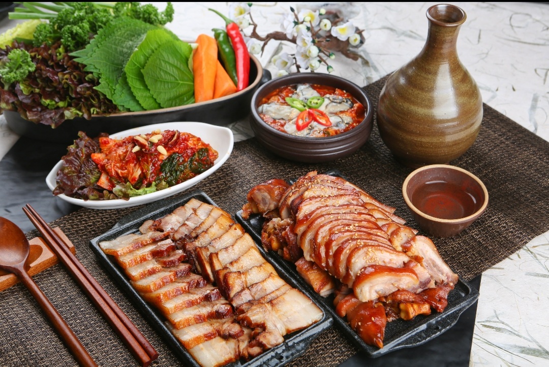 백년족발보쌈 근화점