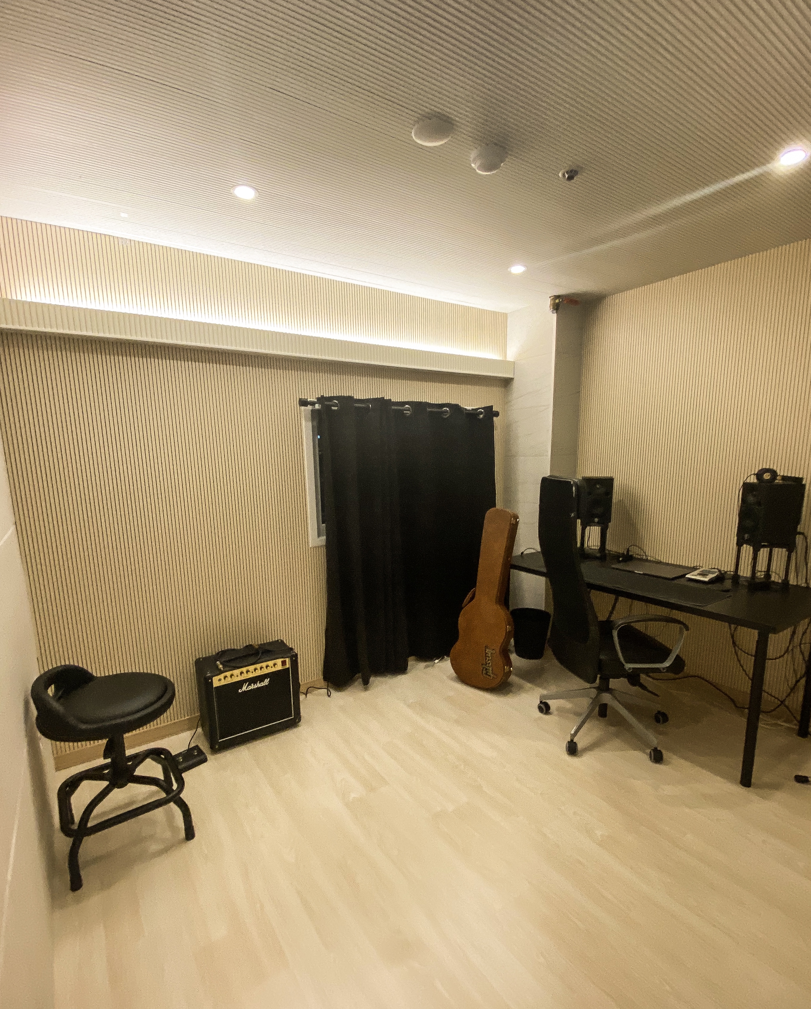 5번째 스튜디오 사진