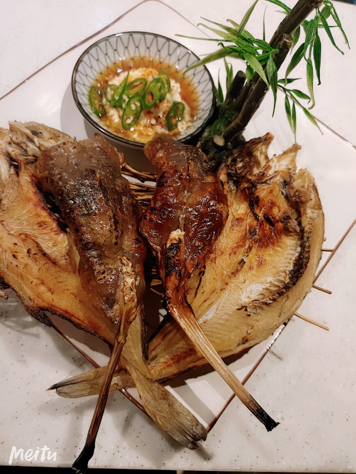 화산공 꼬치집