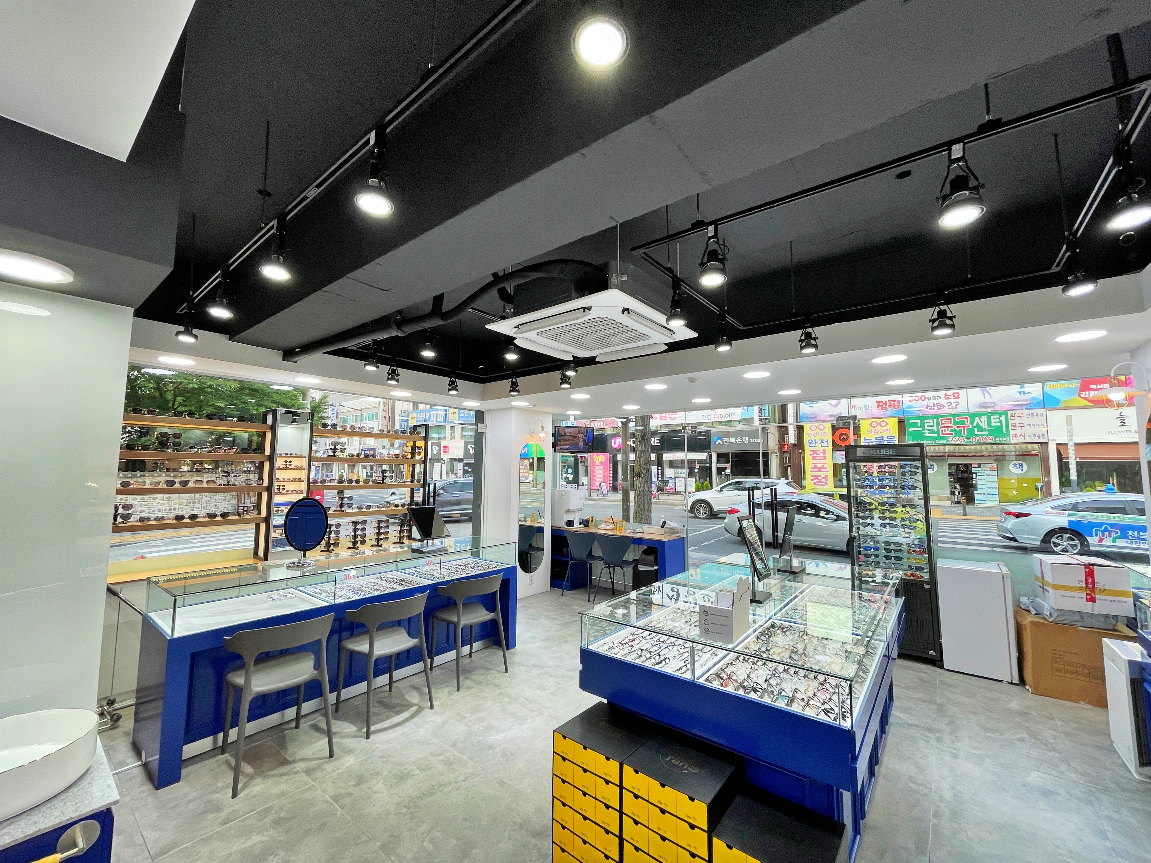 1001안경콘택트 앤365렌즈 삼천점 대표 이미지