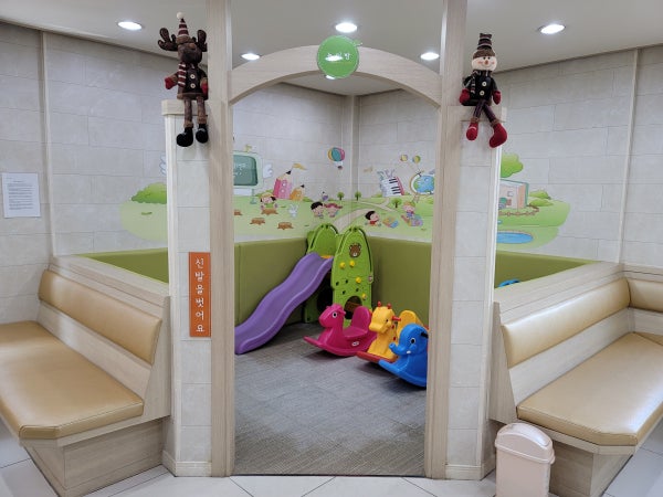 이보라소아청소년과의원 시설 사진