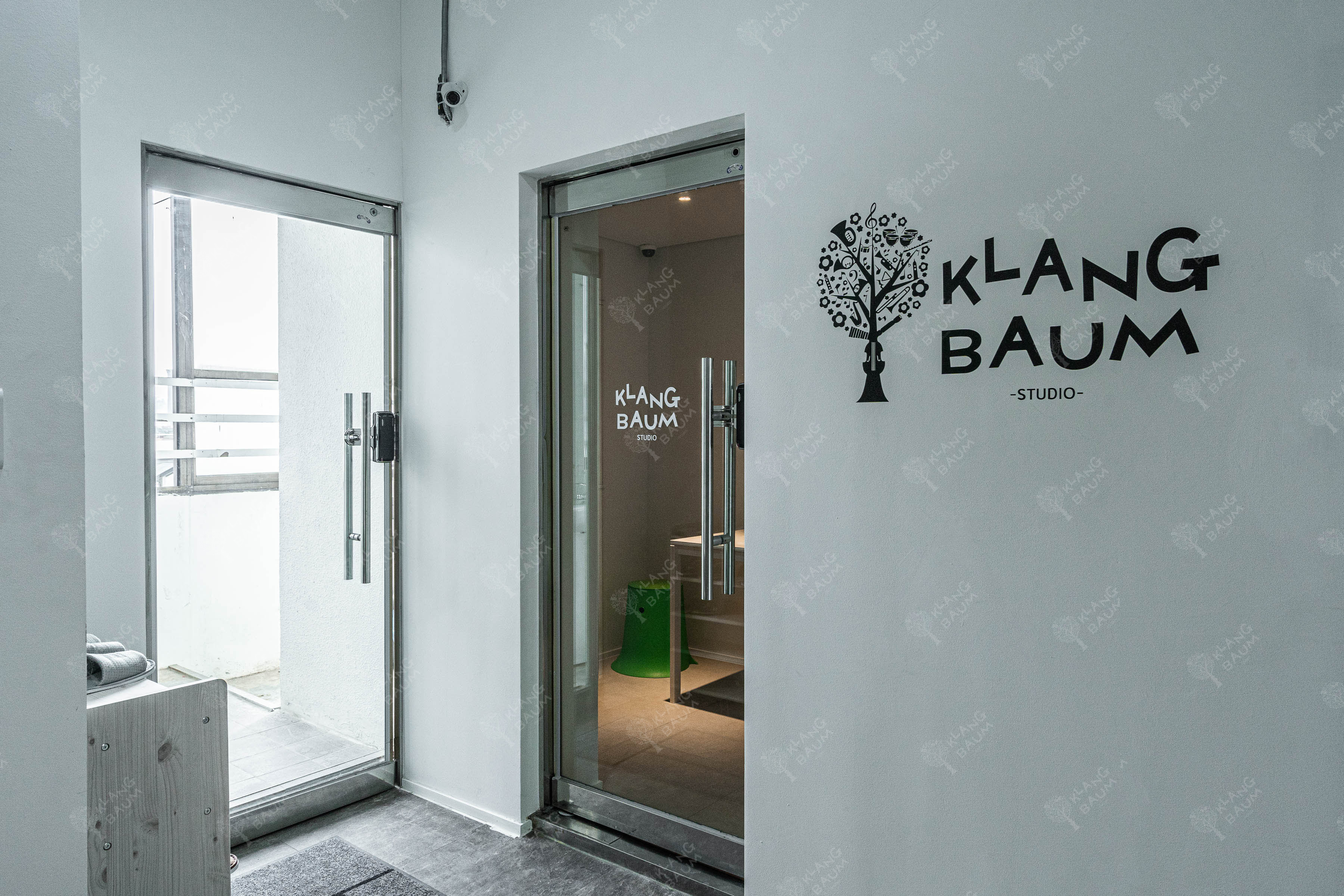 1번째 스튜디오 사진