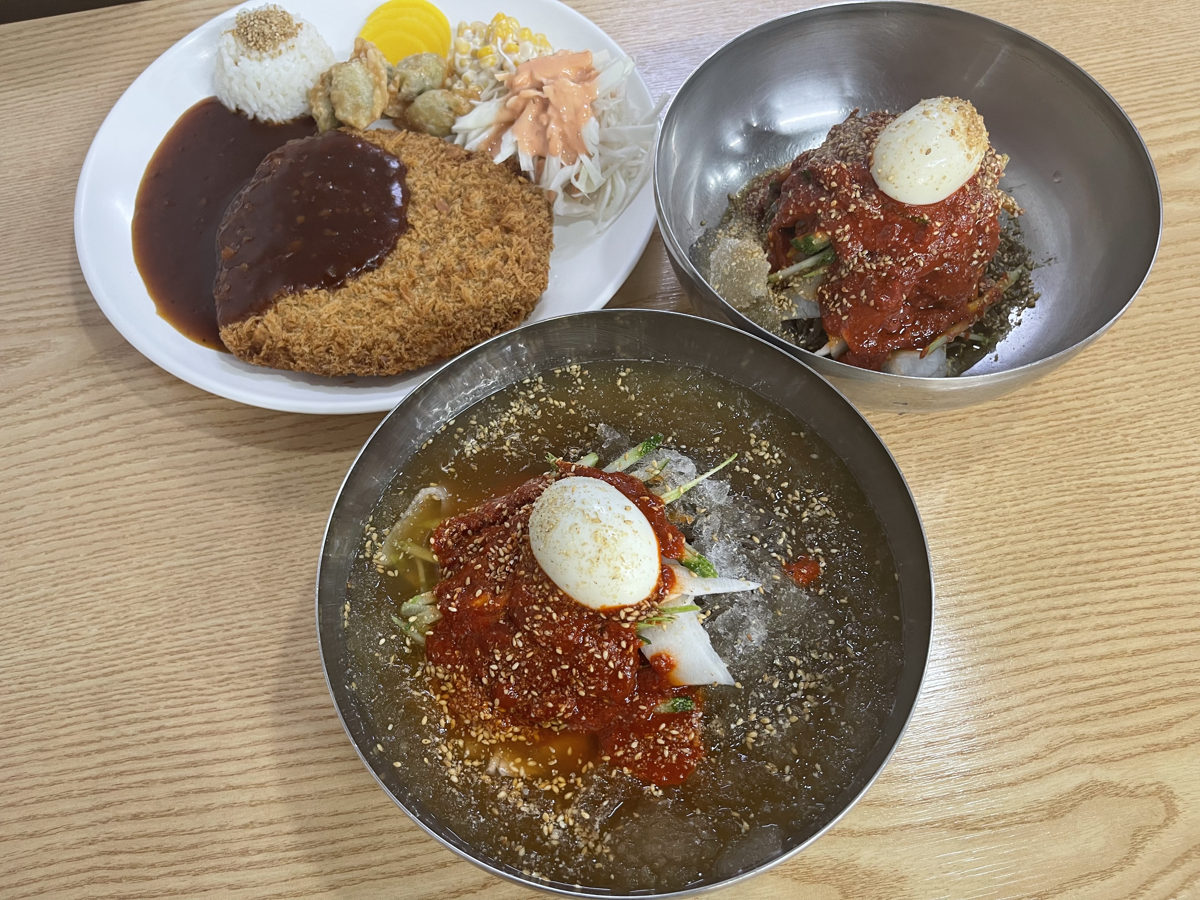 송주불냉면&수제왕돈까스 칼국수 고강점