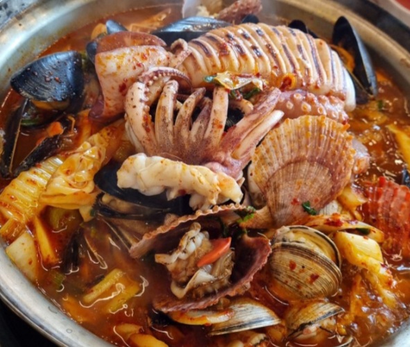 형제해물칼국수&왕돈가스