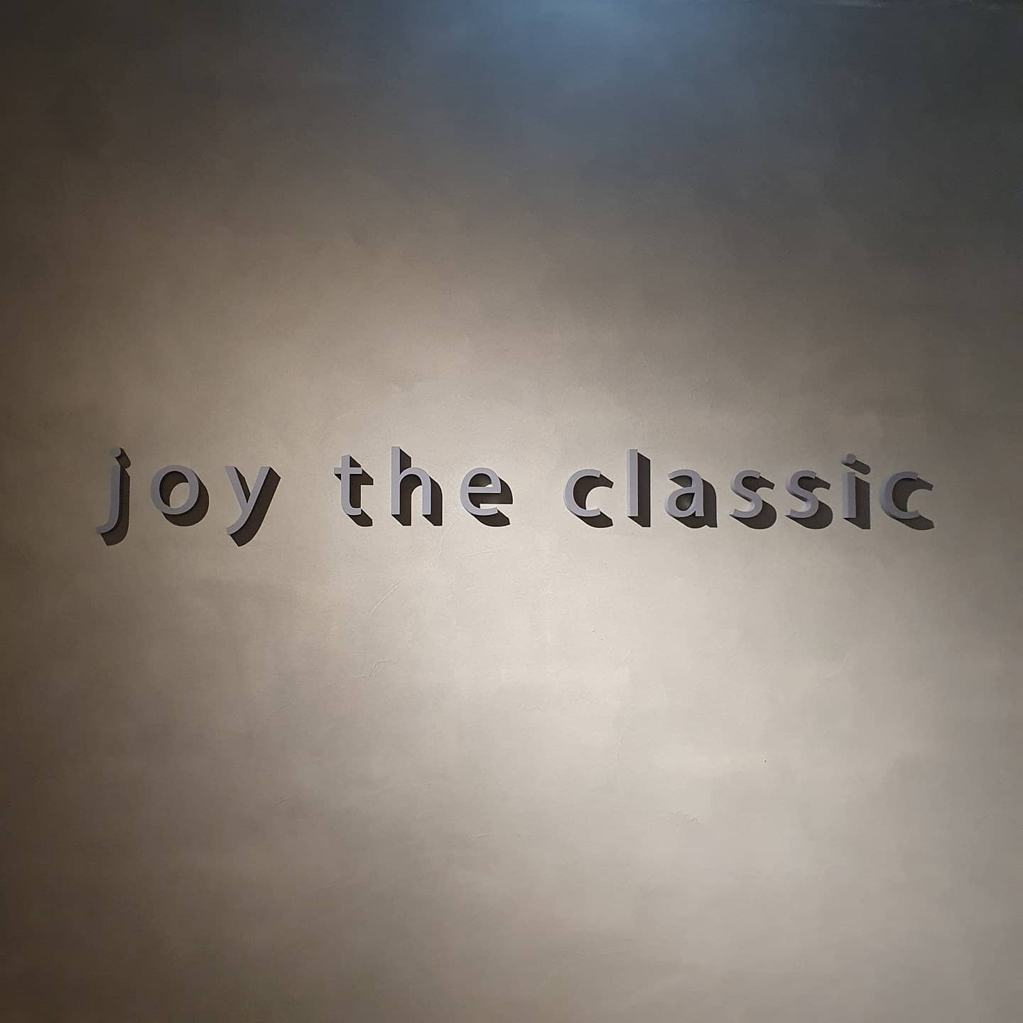 JOY187 내부 또는 관련 모습