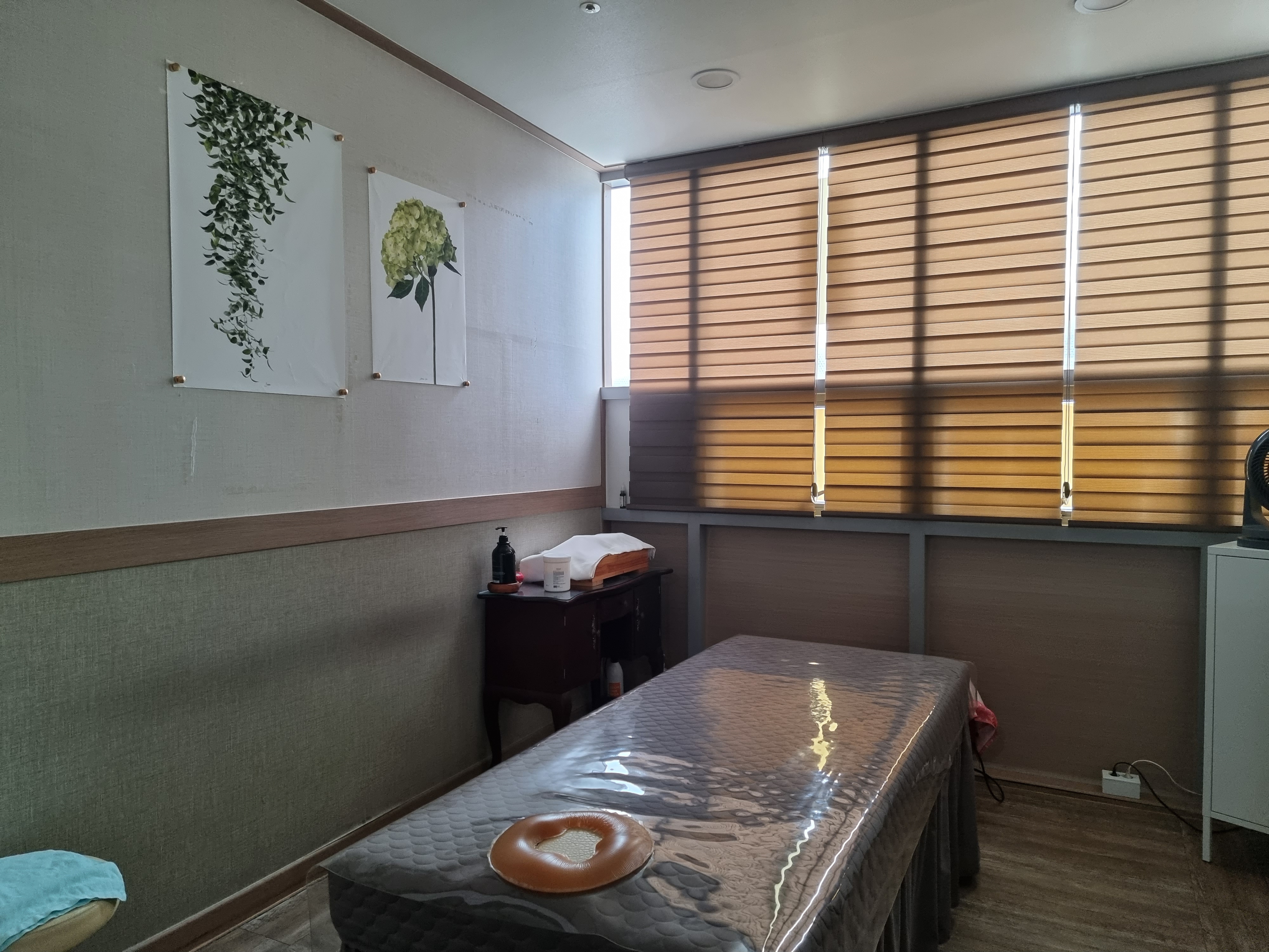 힐링피부관리 photo 3