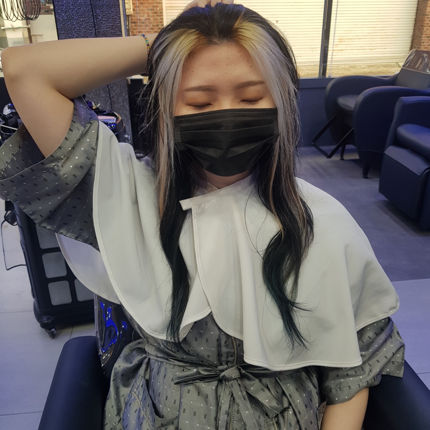김윤정헤어내담