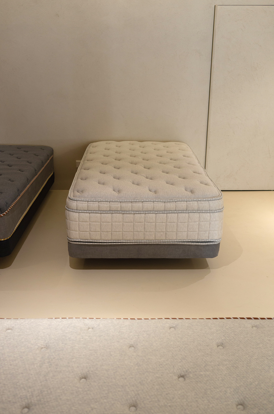 커넥티드블랭크 대표 이미지