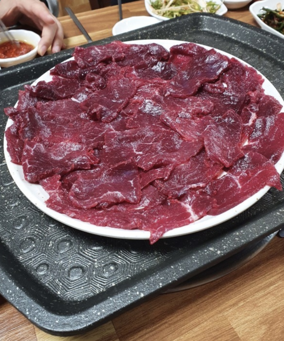 장미한우촌식당