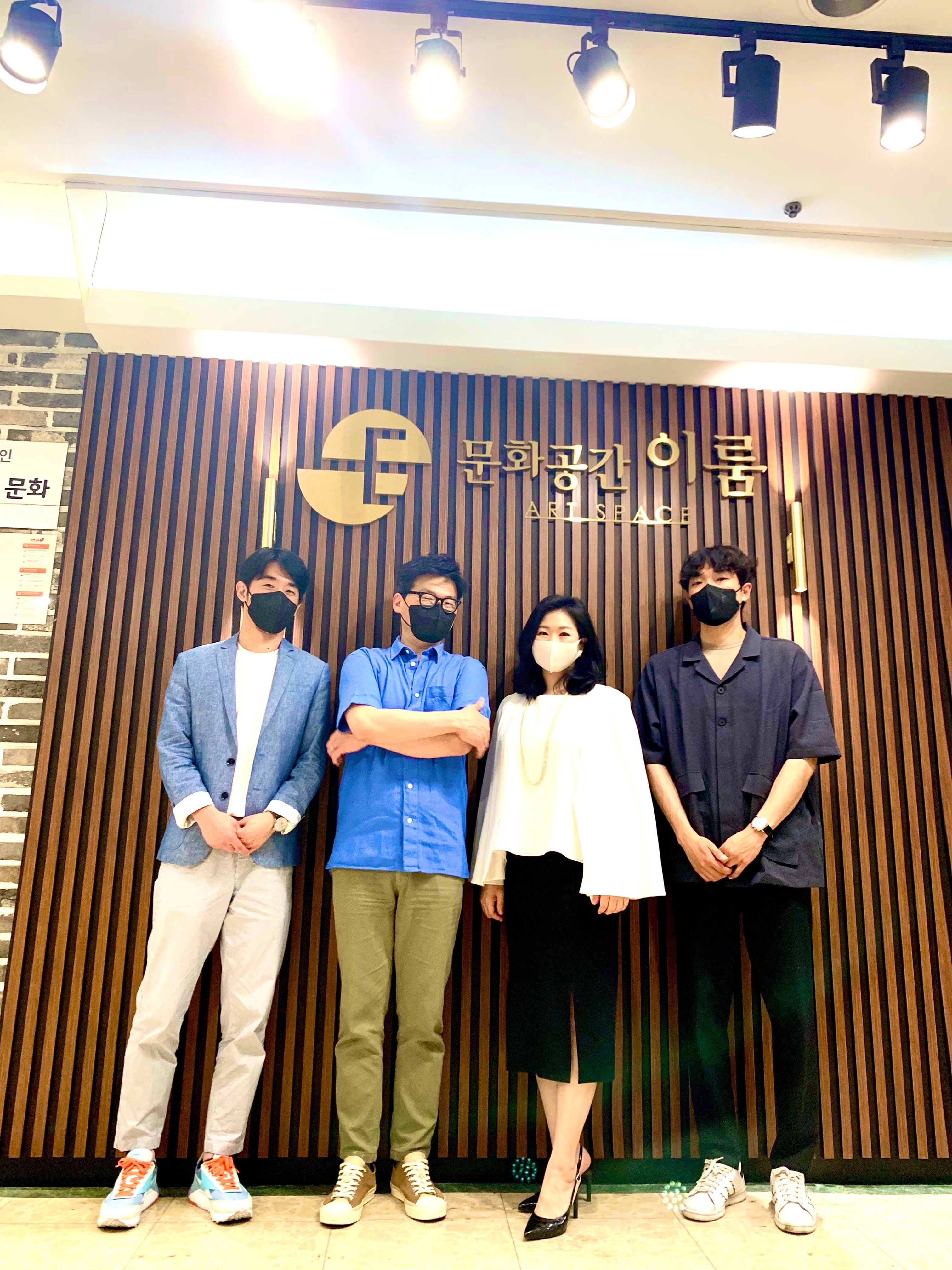 3번째 스튜디오 사진