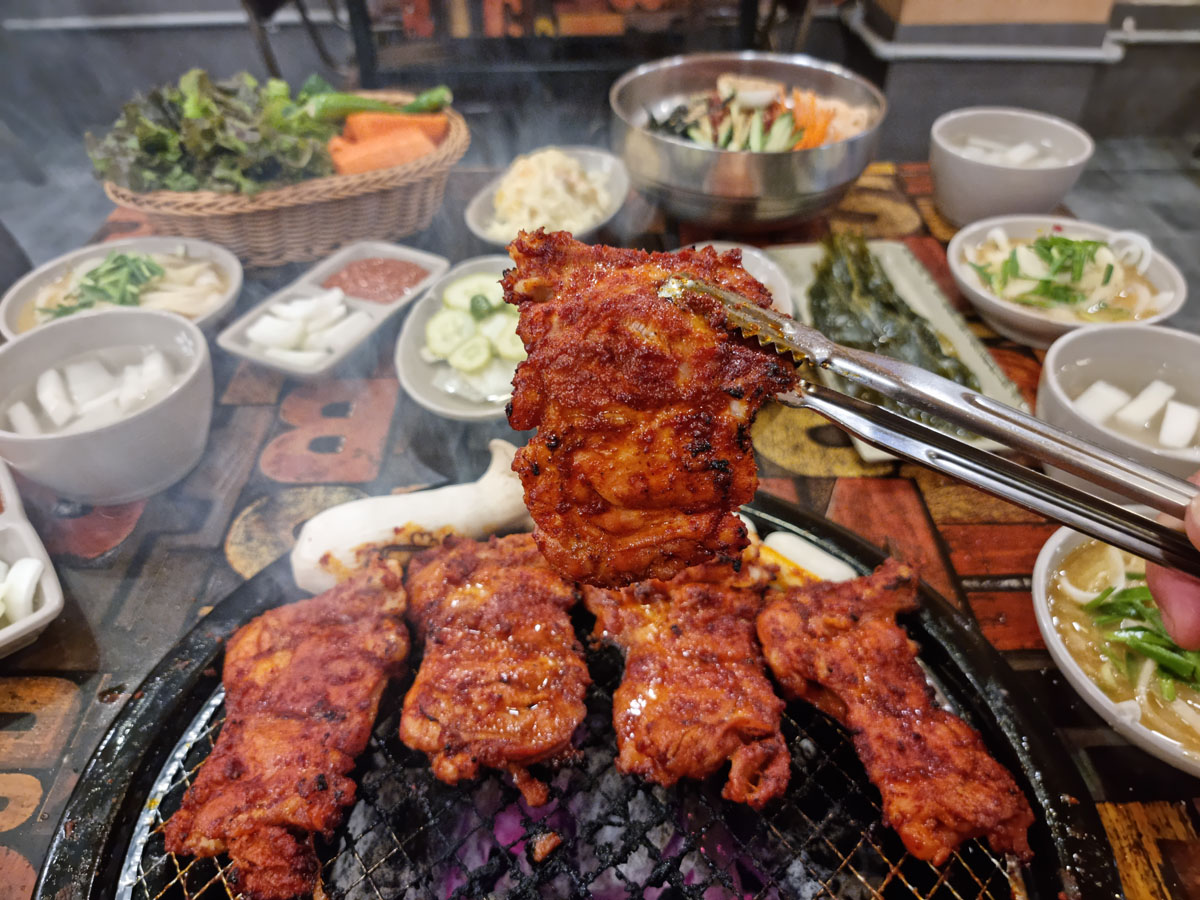 꼬꼬닭갈비 이미지