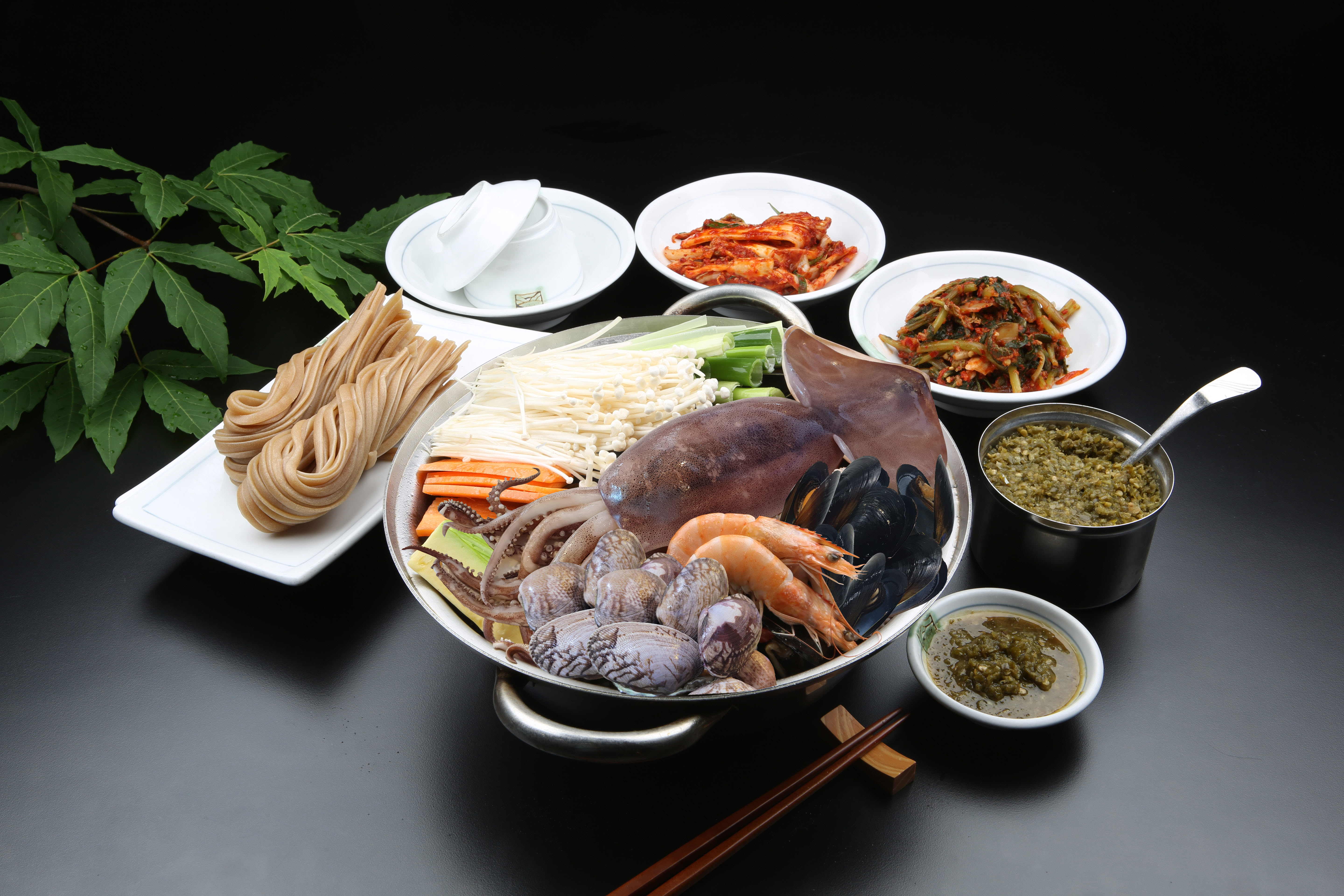 용궁칼국수 파주헤이리본점
