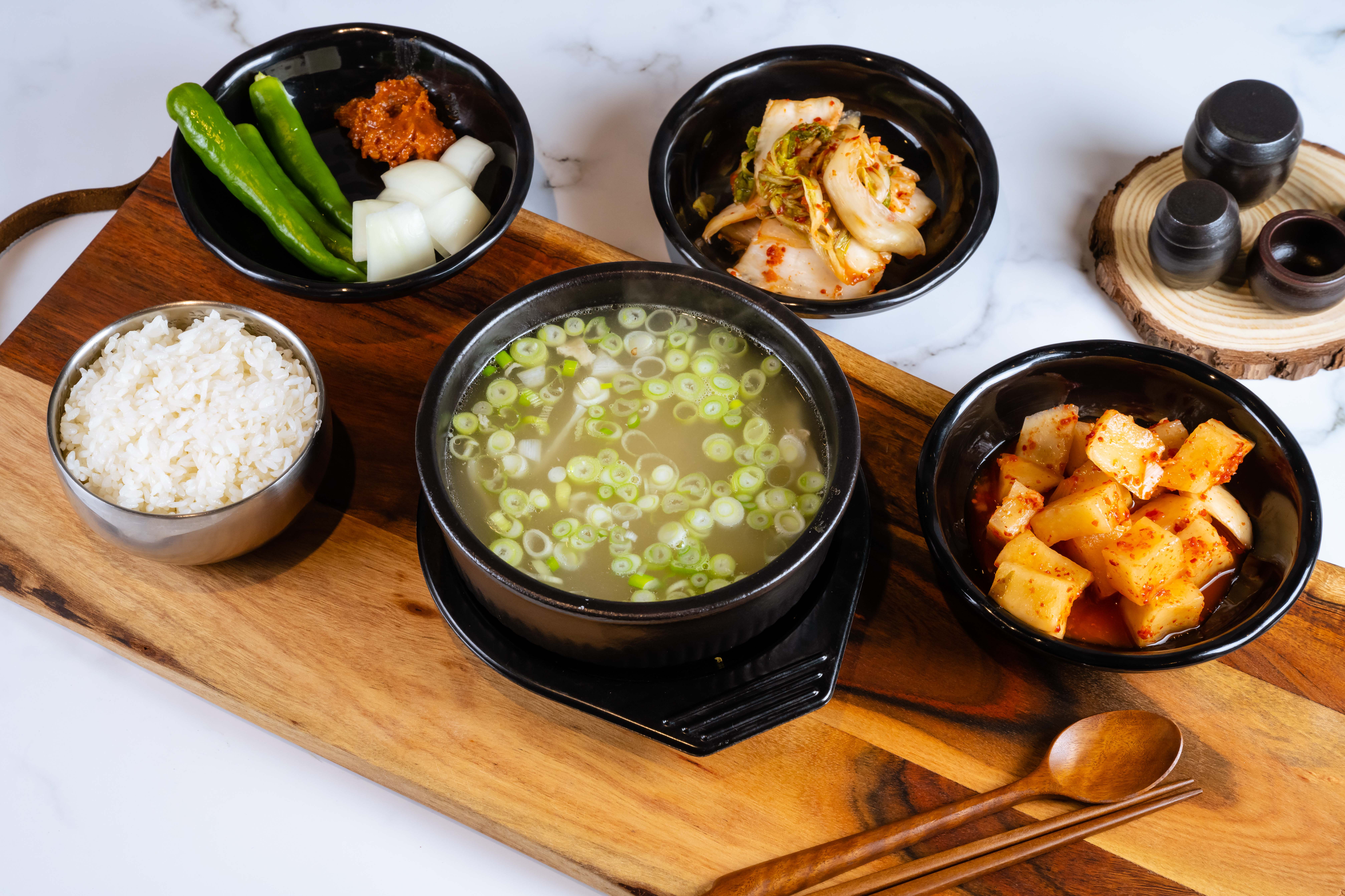 찐한뚝배기