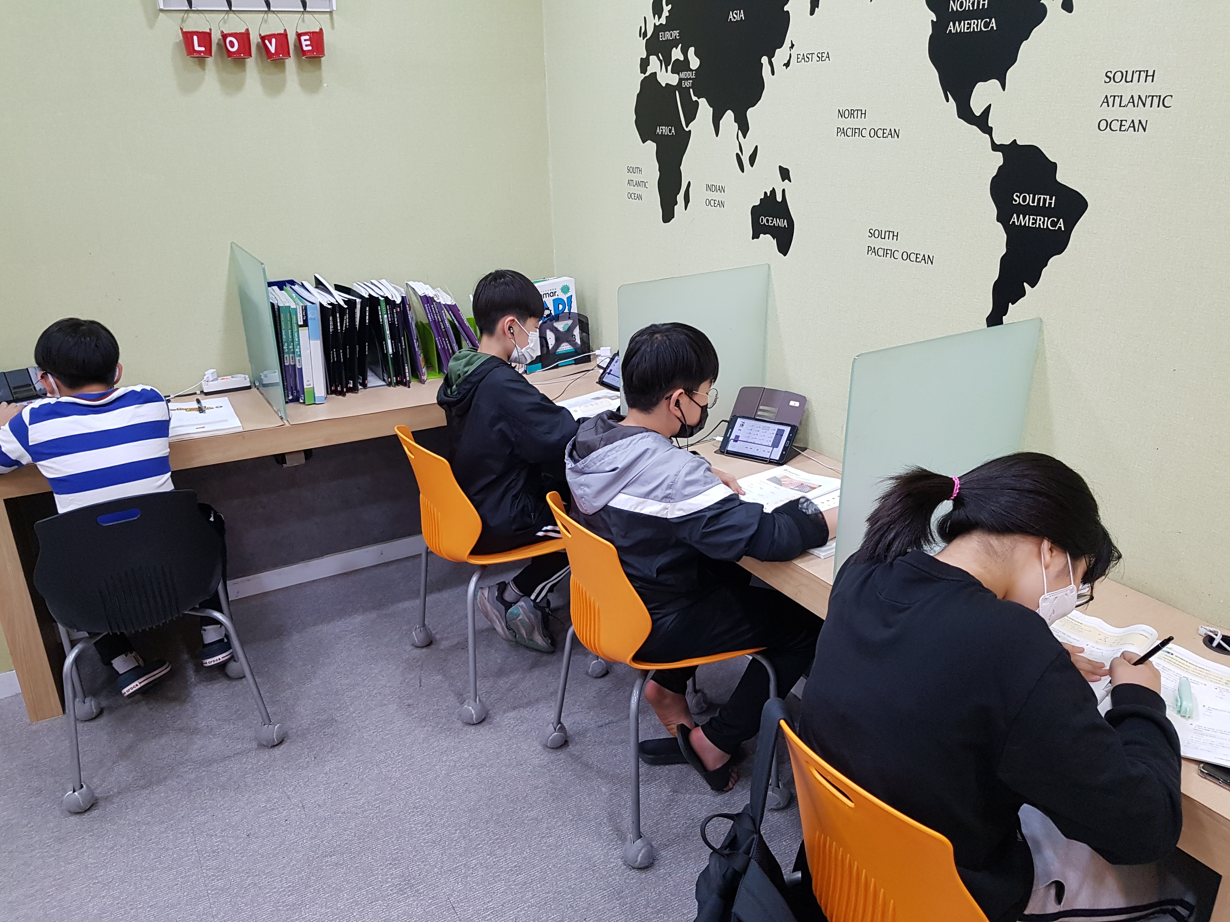 잉글리쉬카페영어학원
