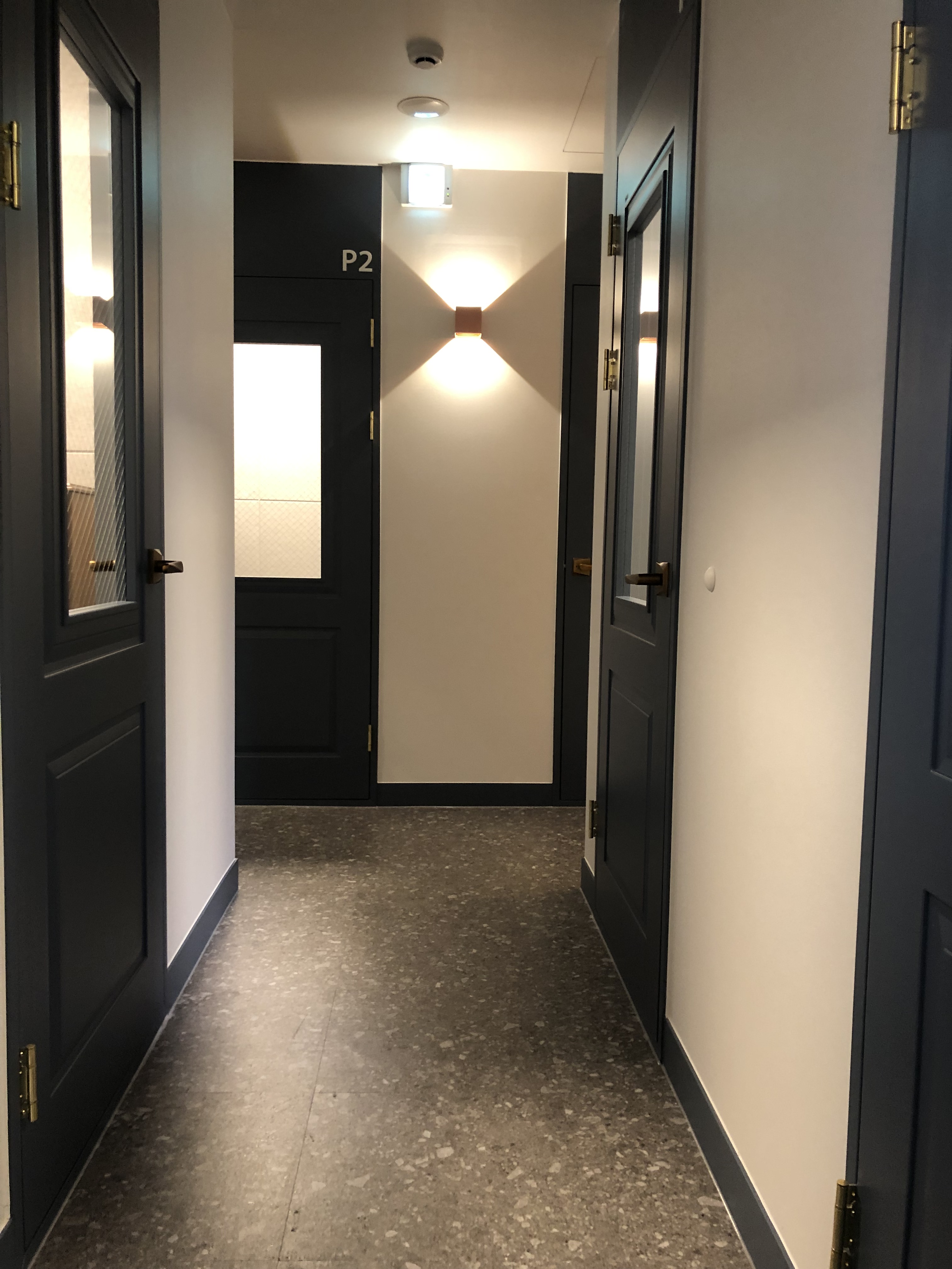 4번째 스튜디오 사진